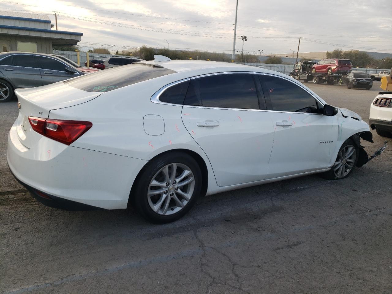 Photo 2 VIN: 1G1ZE5ST8HF186627 - CHEVROLET MALIBU 