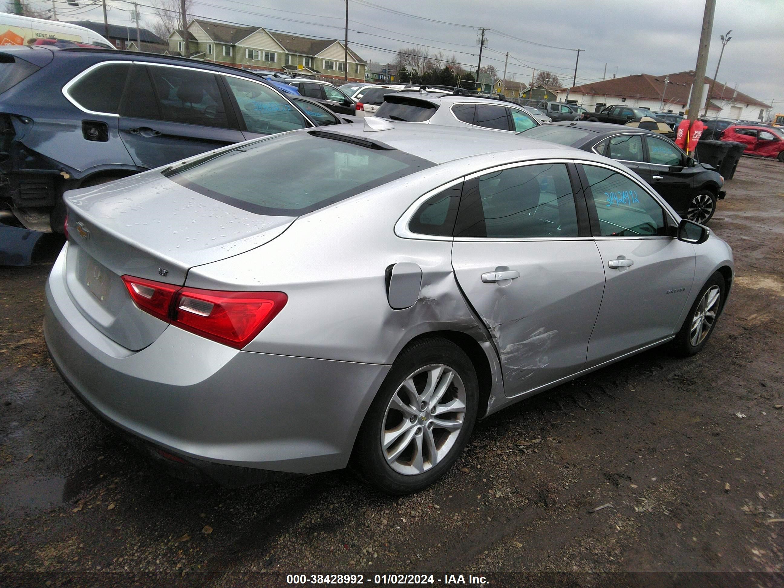 Photo 3 VIN: 1G1ZE5ST8HF200008 - CHEVROLET MALIBU 