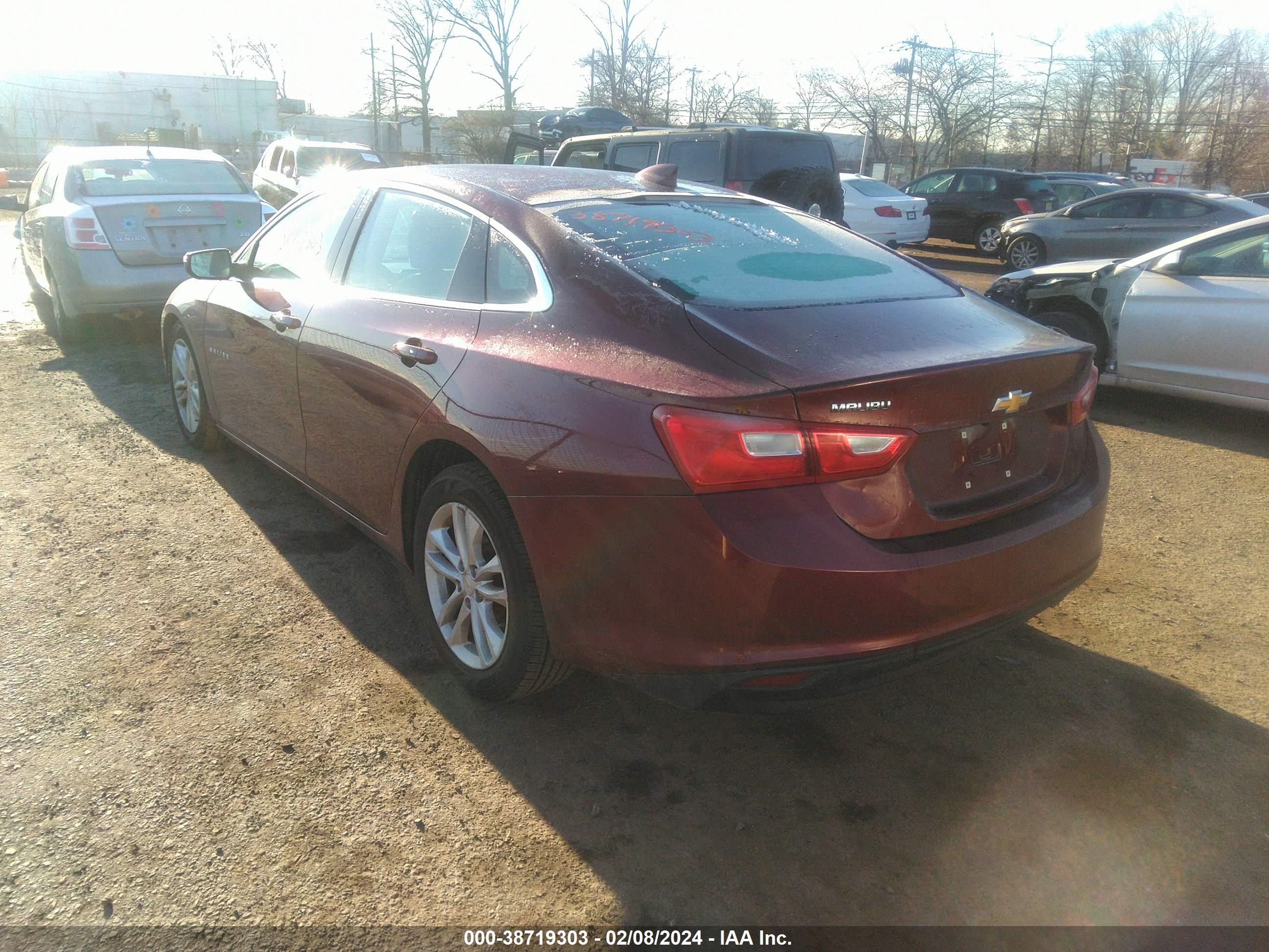 Photo 2 VIN: 1G1ZE5ST9GF187333 - CHEVROLET MALIBU 