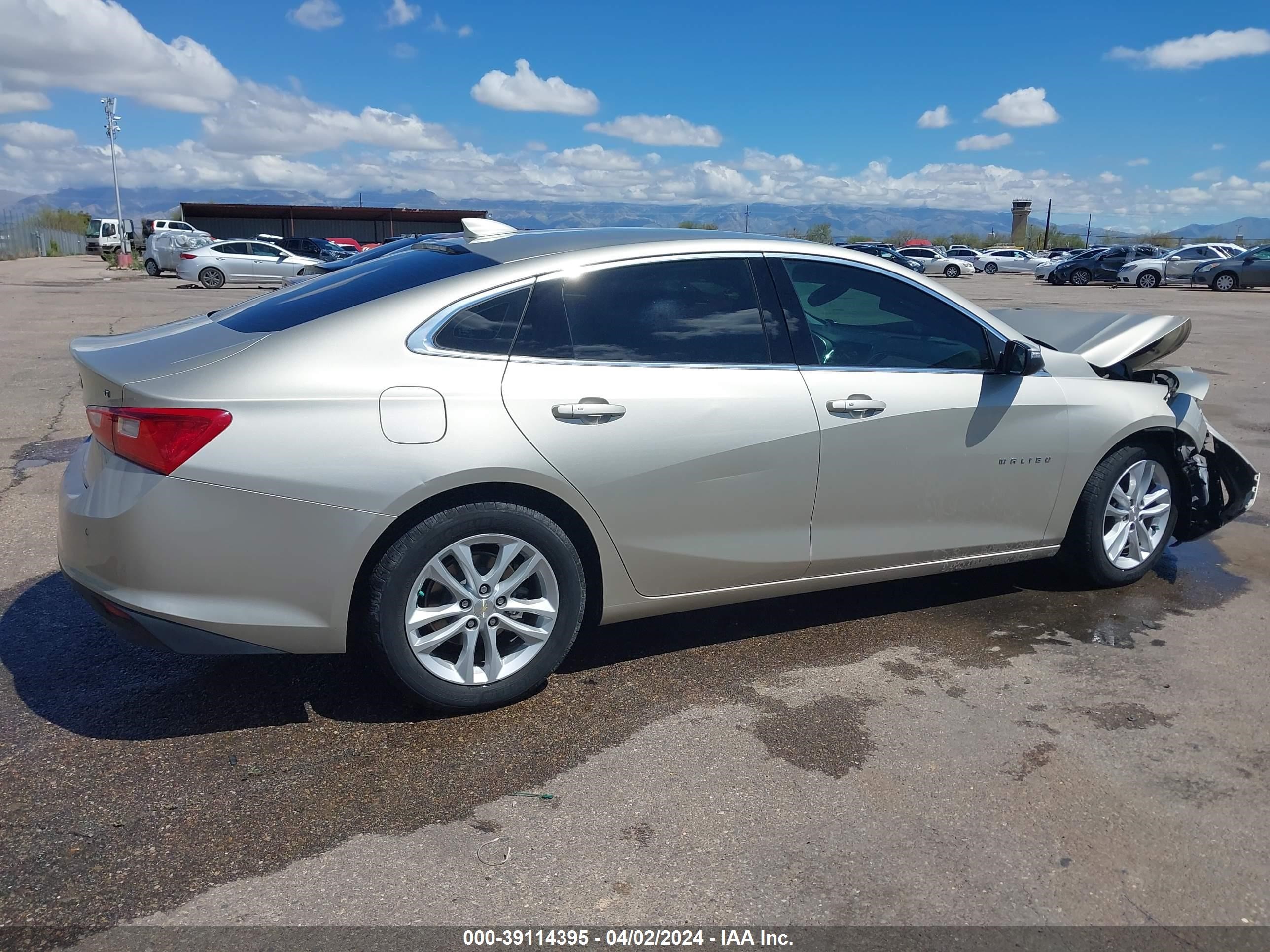 Photo 12 VIN: 1G1ZE5STXGF236121 - CHEVROLET MALIBU 