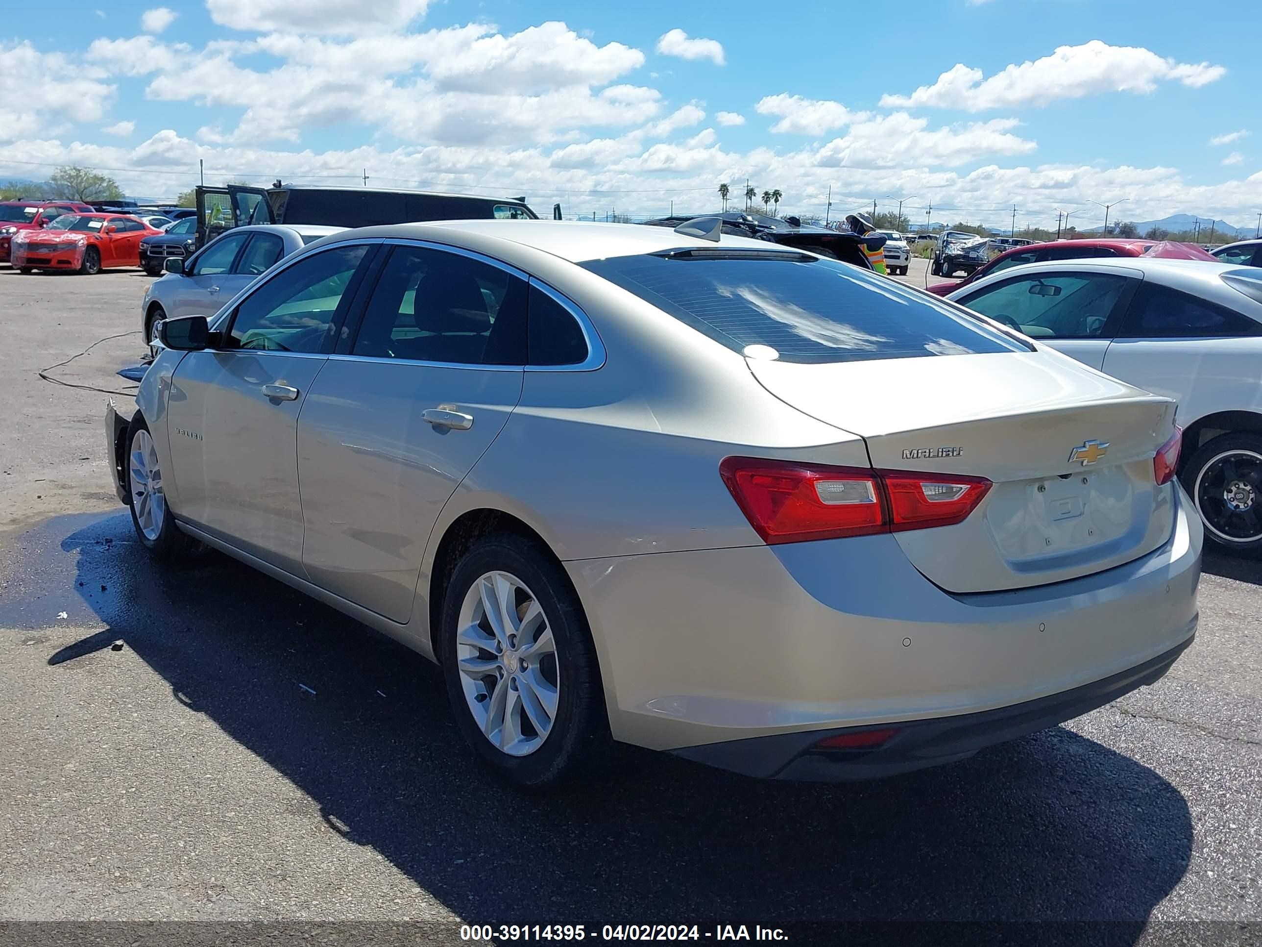 Photo 2 VIN: 1G1ZE5STXGF236121 - CHEVROLET MALIBU 