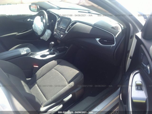 Photo 4 VIN: 1G1ZE5STXGF310752 - CHEVROLET MALIBU 