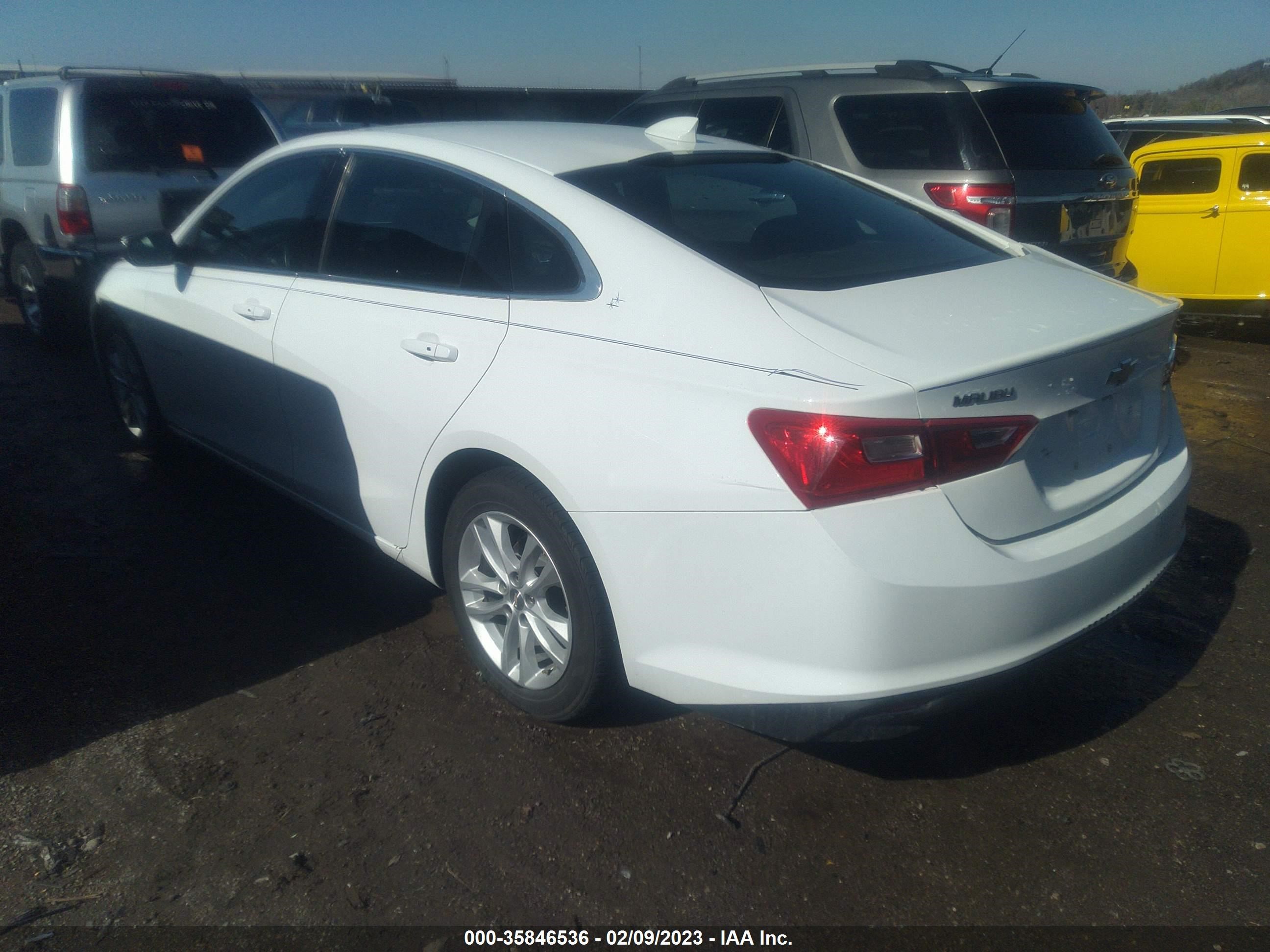 Photo 2 VIN: 1G1ZE5STXHF108284 - CHEVROLET MALIBU 