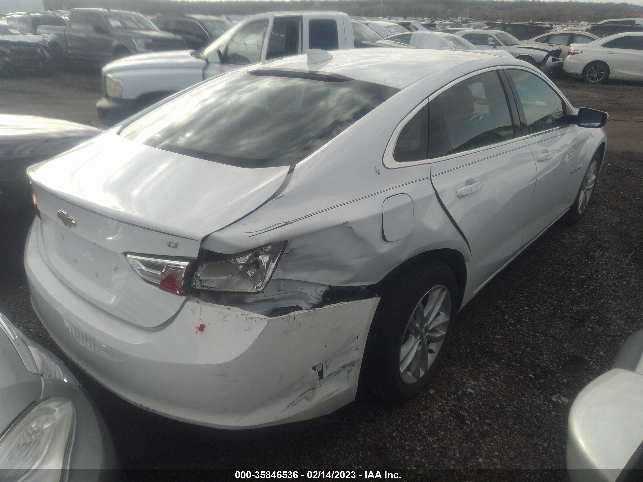 Photo 3 VIN: 1G1ZE5STXHF108284 - CHEVROLET MALIBU 