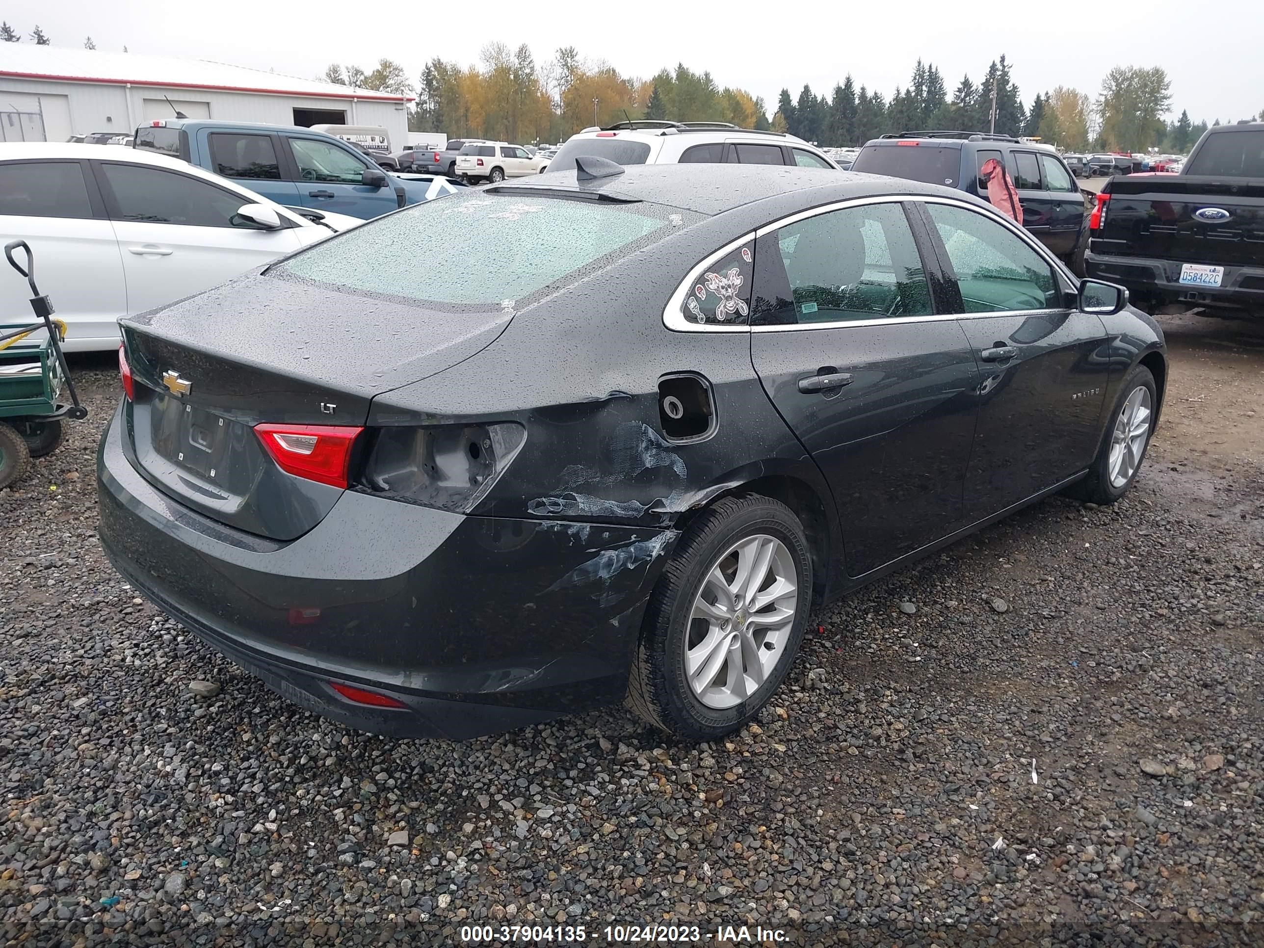 Photo 3 VIN: 1G1ZE5STXHF188363 - CHEVROLET MALIBU 