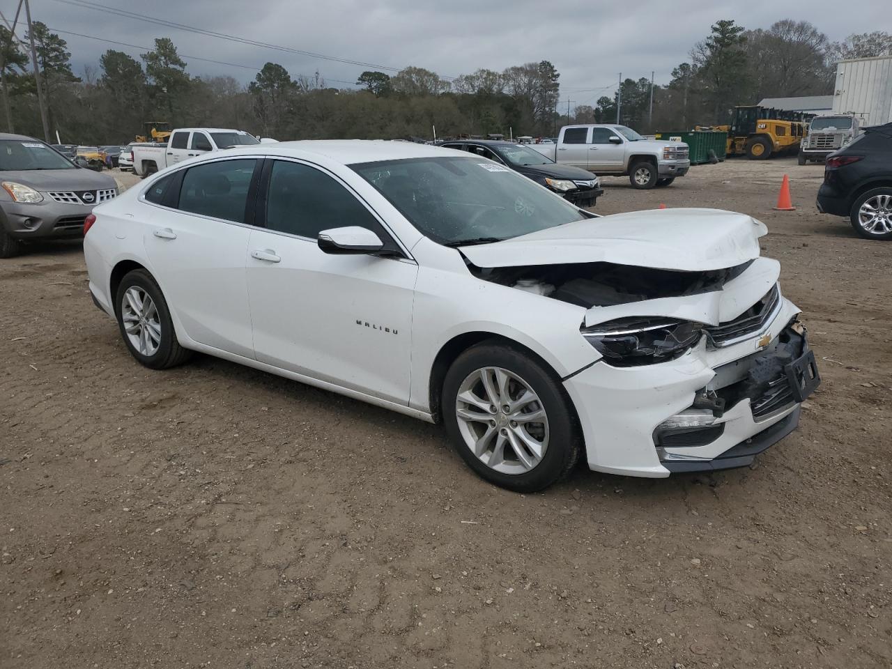 Photo 3 VIN: 1G1ZE5STXHF214329 - CHEVROLET MALIBU 