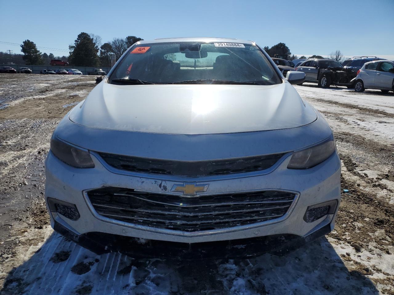 Photo 4 VIN: 1G1ZE5SX0JF160614 - CHEVROLET MALIBU 