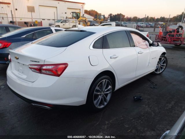 Photo 3 VIN: 1G1ZE5SX3NF210797 - CHEVROLET MALIBU 