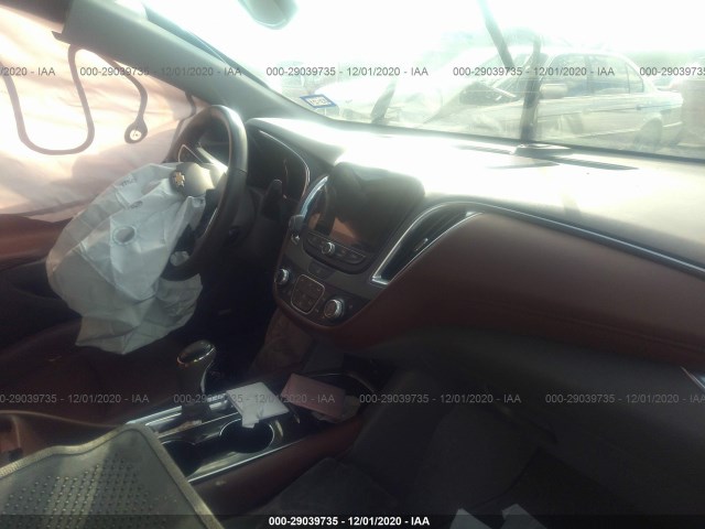 Photo 4 VIN: 1G1ZE5SX6JF222789 - CHEVROLET MALIBU 