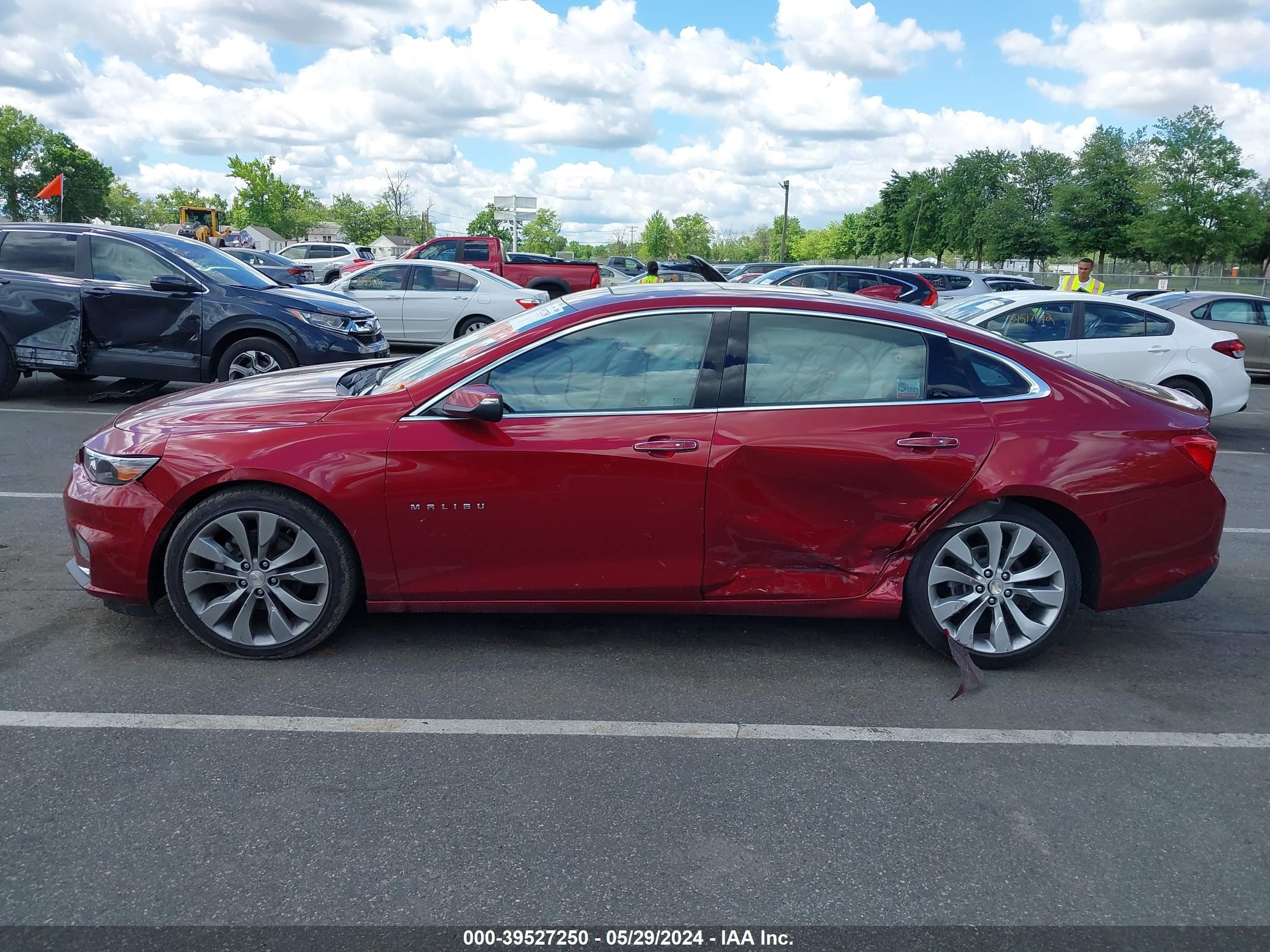 Photo 13 VIN: 1G1ZE5SX9JF118636 - CHEVROLET MALIBU 