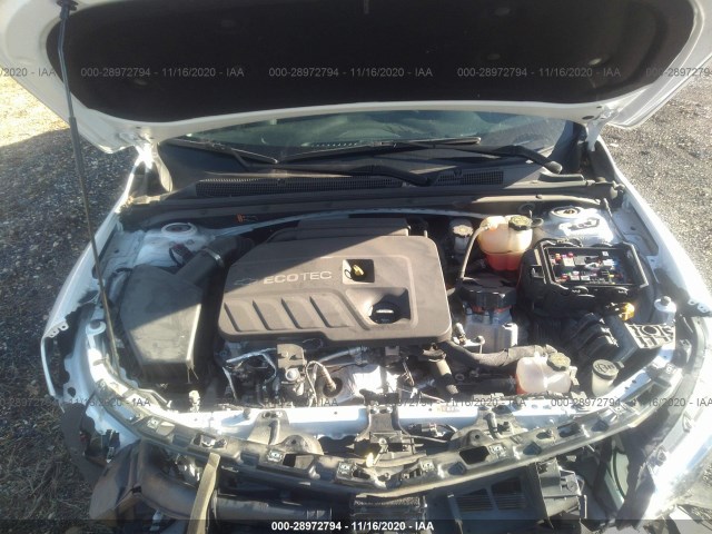 Photo 9 VIN: 1G1ZF5SU7JF120887 - CHEVROLET MALIBU 