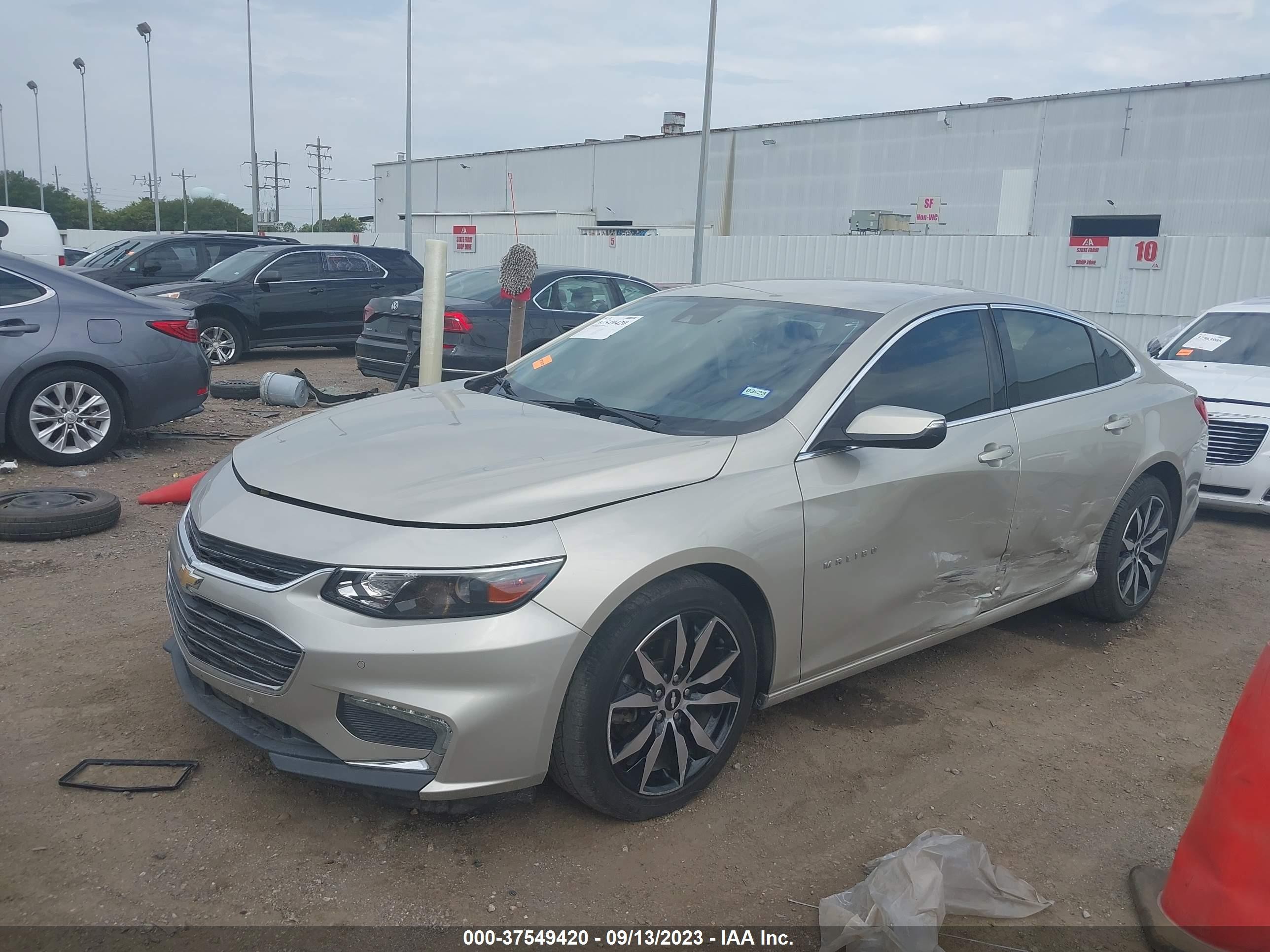 Photo 1 VIN: 1G1ZF5SX2GF241314 - CHEVROLET MALIBU 