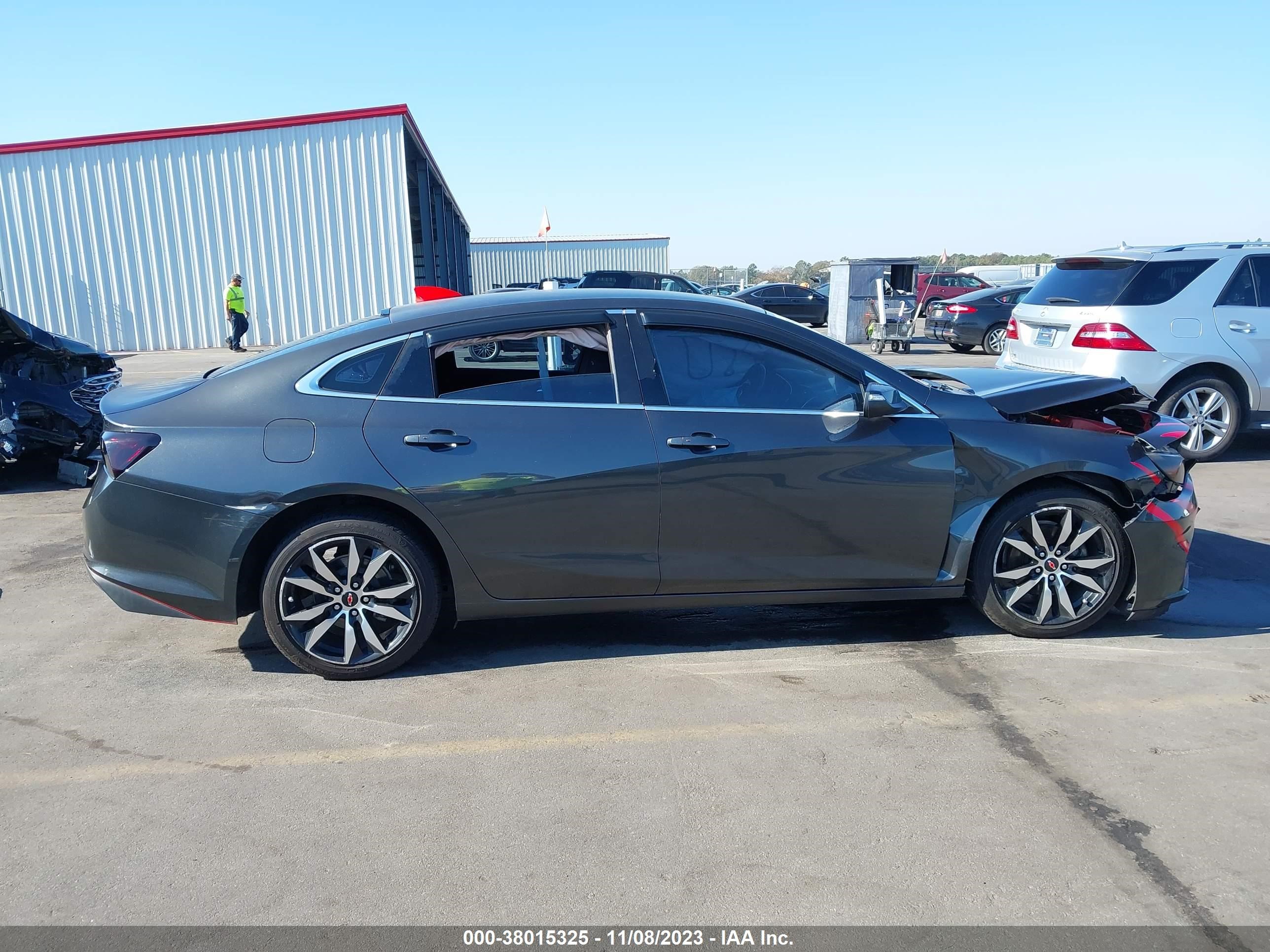 Photo 11 VIN: 1G1ZF5SX9GF235669 - CHEVROLET MALIBU 