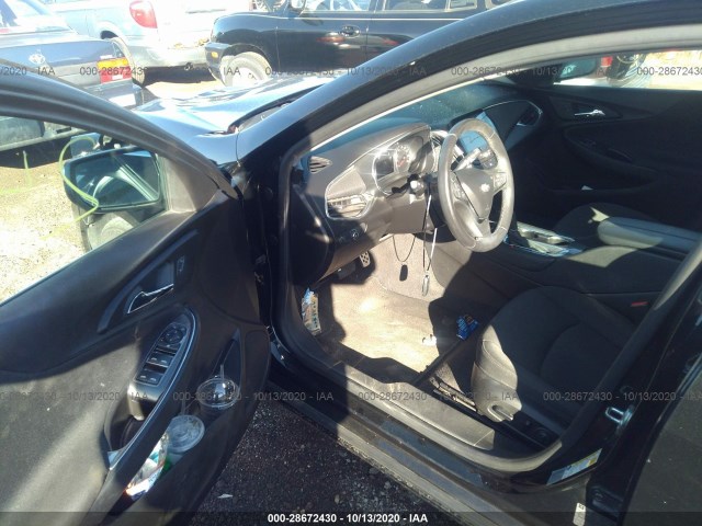 Photo 4 VIN: 1G1ZF5SXXGF343685 - CHEVROLET MALIBU 