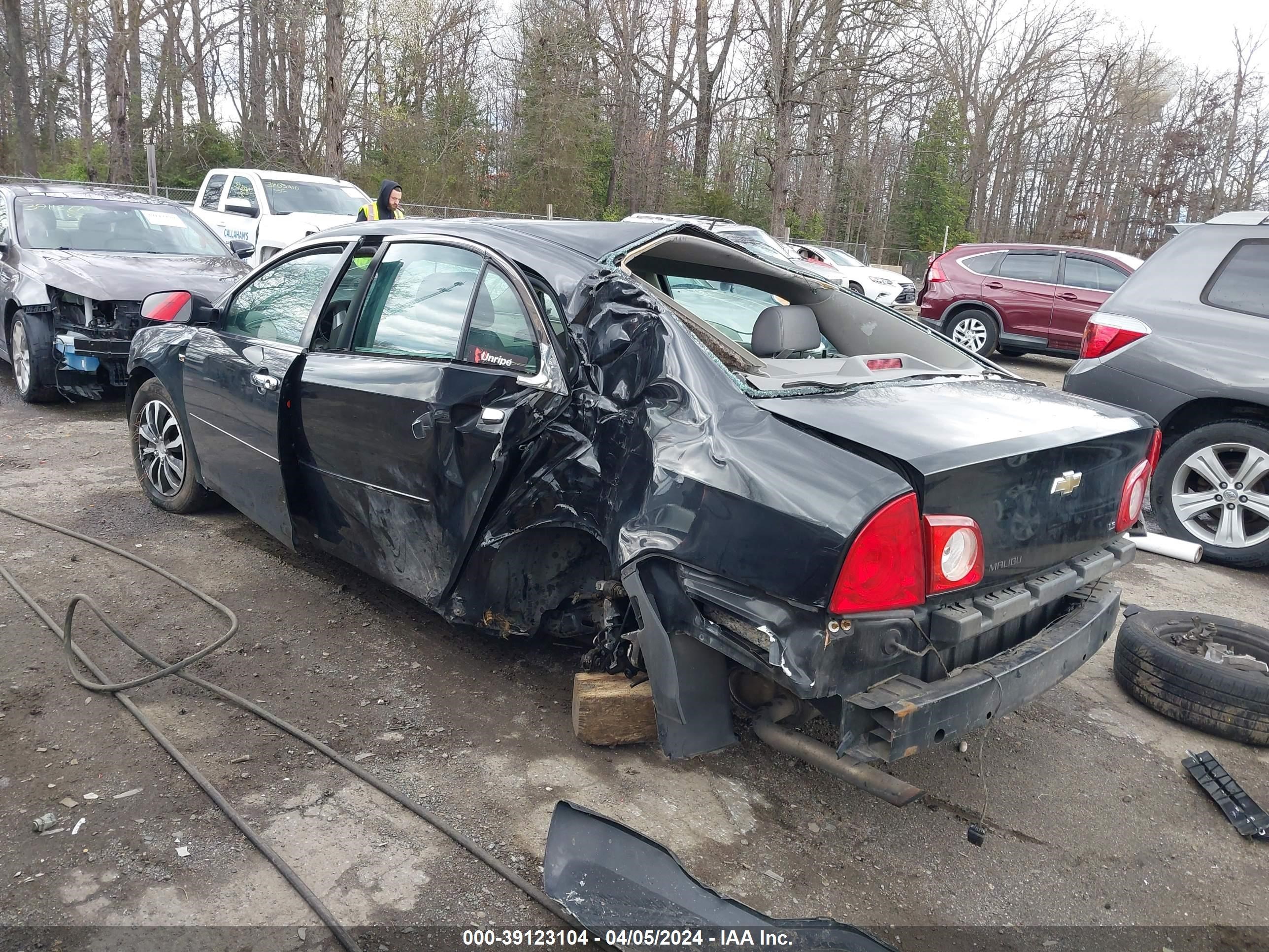 Photo 2 VIN: 1G1ZG57B184252151 - CHEVROLET MALIBU 