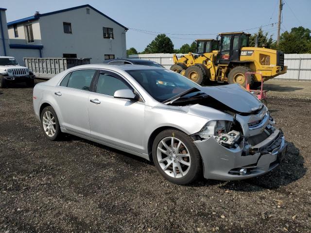 Photo 3 VIN: 1G1ZG5E74CF299993 - CHEVROLET MALIBU LTZ 