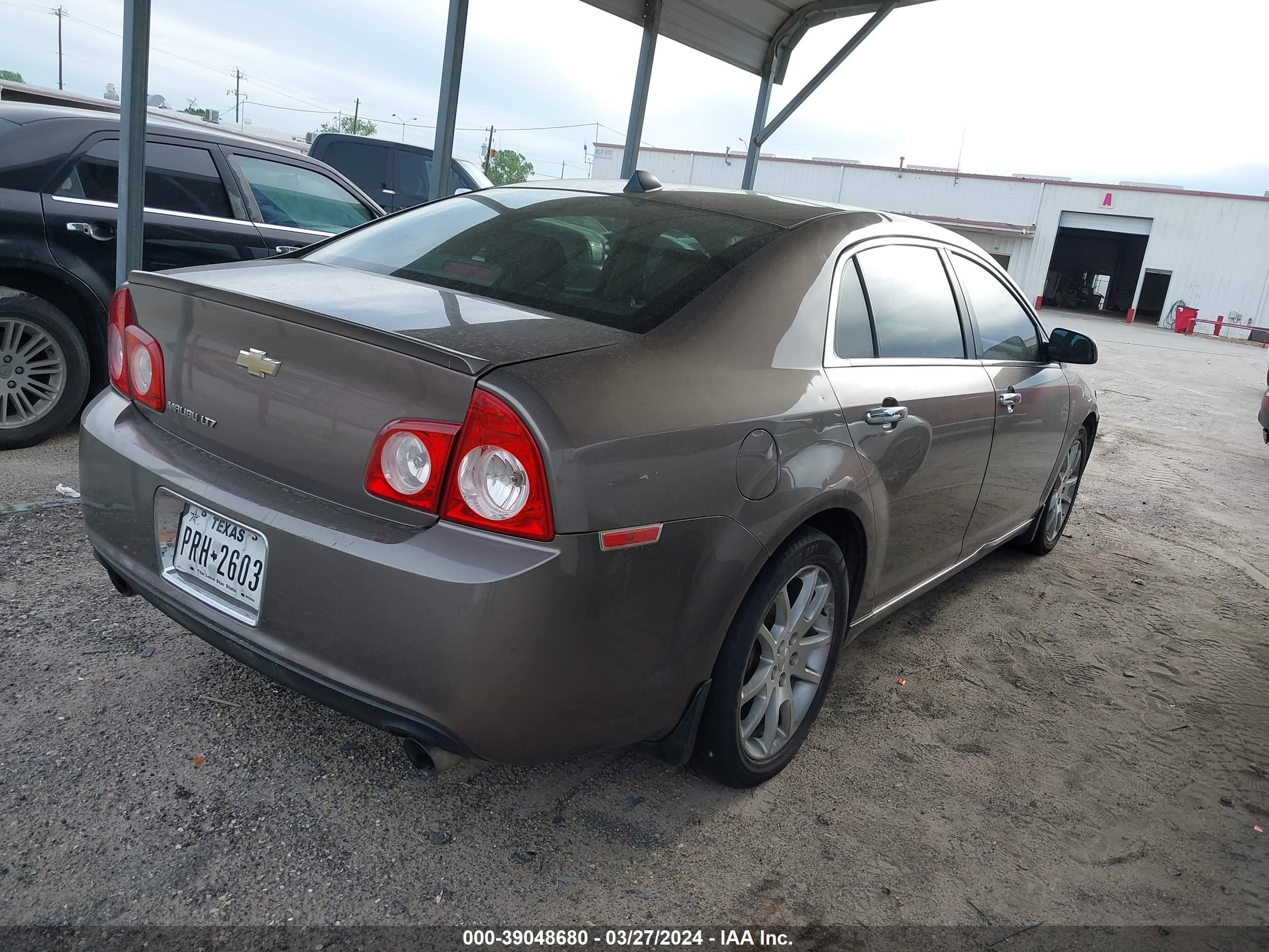 Photo 3 VIN: 1G1ZG5E75CF219553 - CHEVROLET MALIBU 