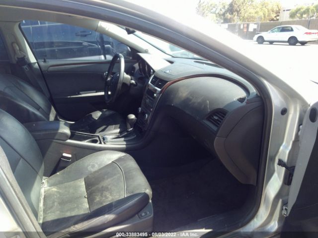 Photo 4 VIN: 1G1ZG5E7XCF303674 - CHEVROLET MALIBU 