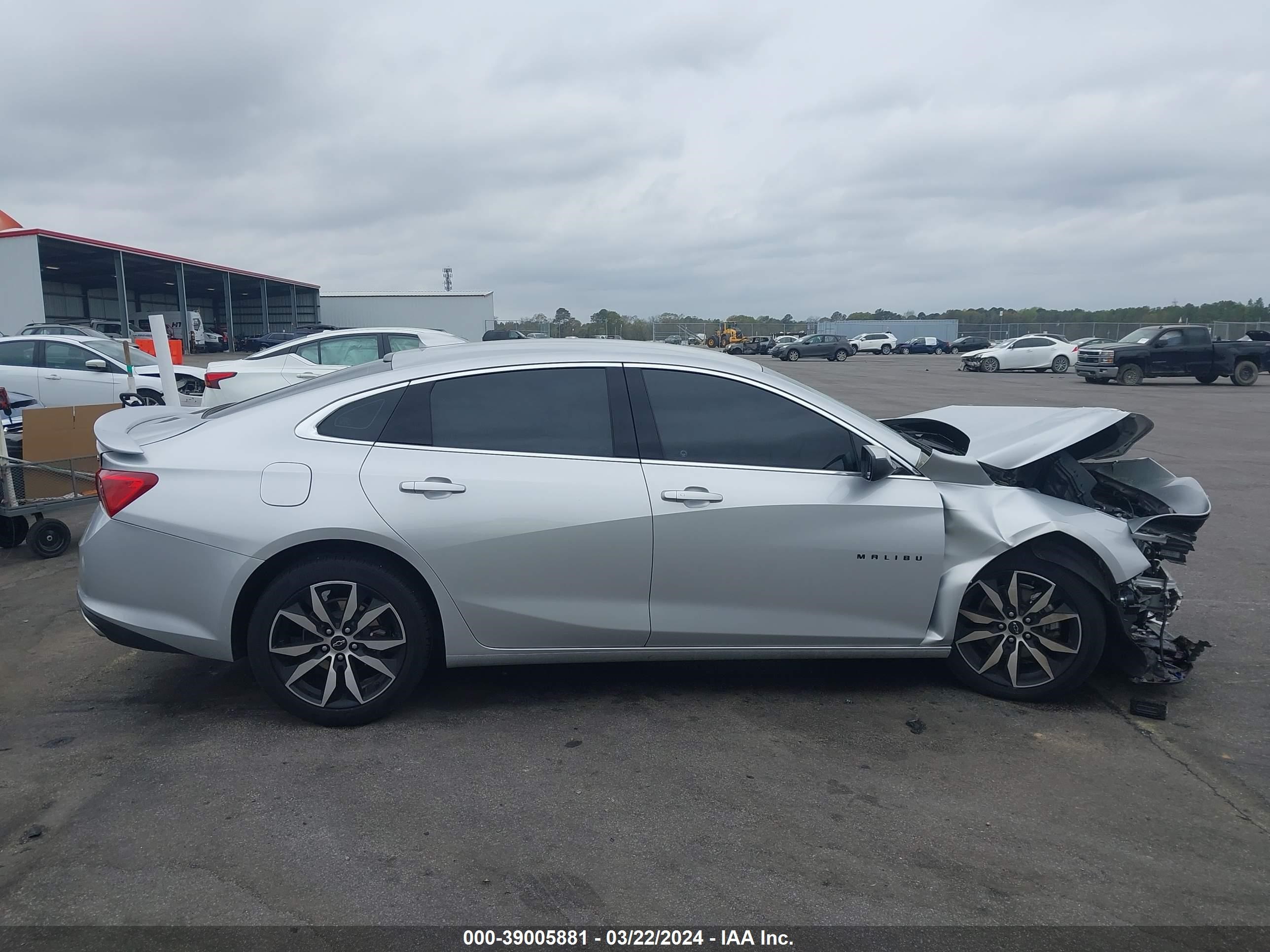 Photo 12 VIN: 1G1ZG5ST0LF146691 - CHEVROLET MALIBU 