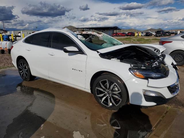 Photo 3 VIN: 1G1ZG5ST0RF113831 - CHEVROLET MALIBU RS 