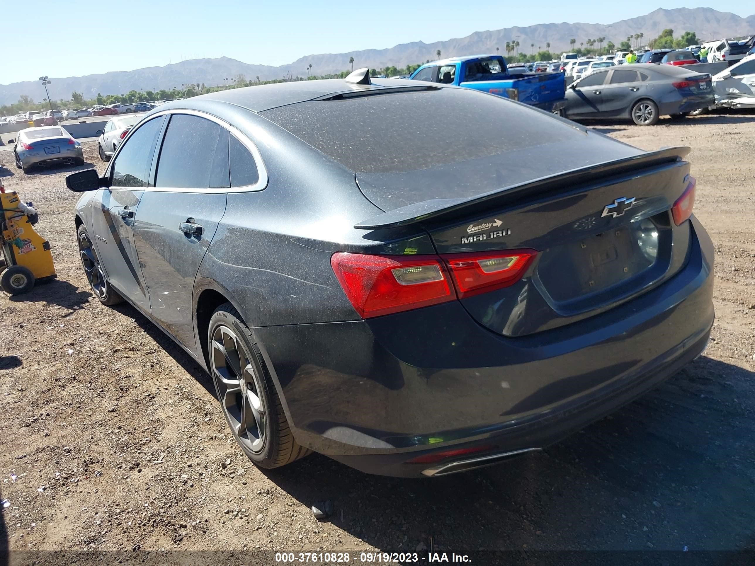 Photo 2 VIN: 1G1ZG5ST2KF162681 - CHEVROLET MALIBU 