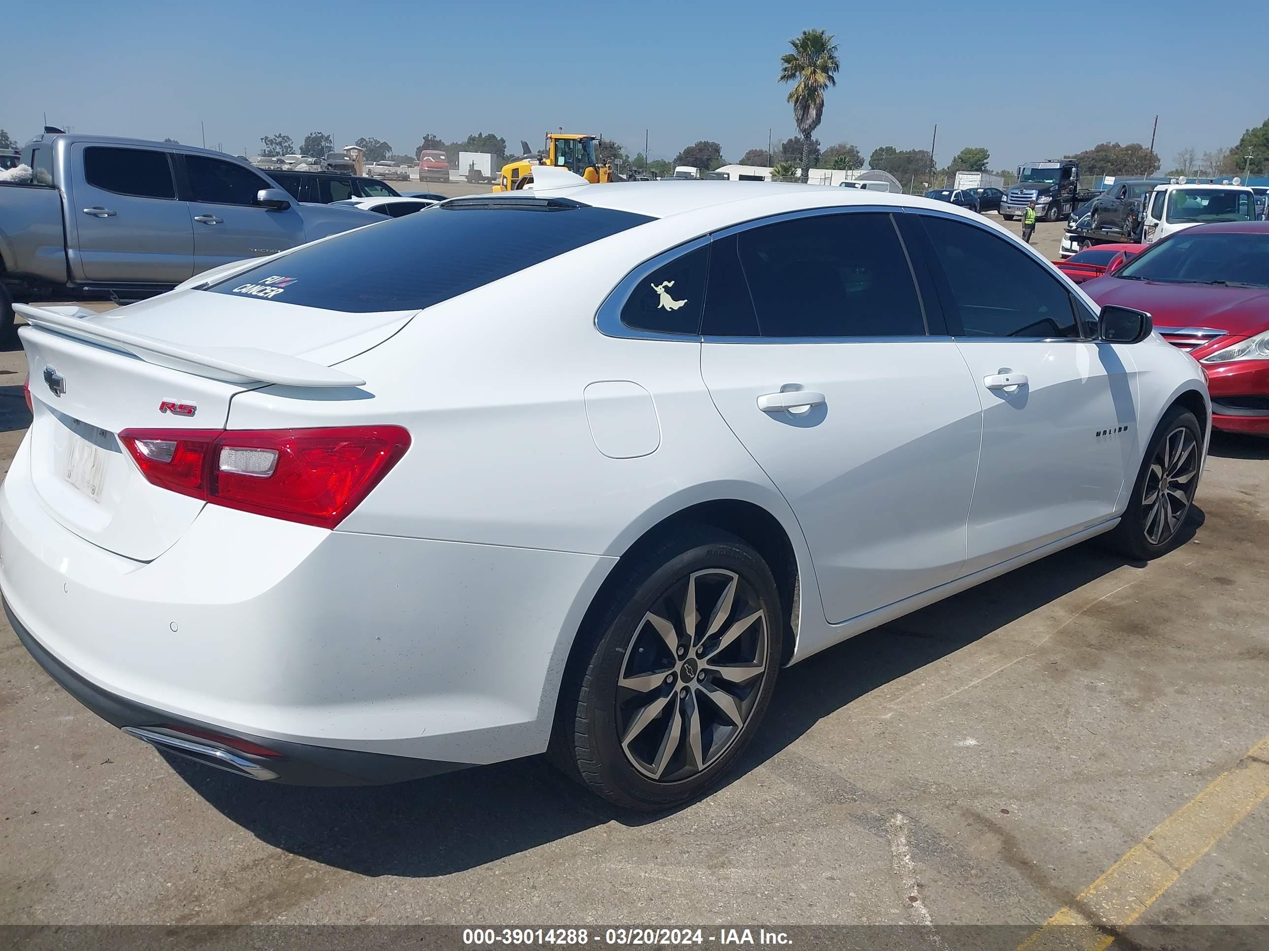 Photo 3 VIN: 1G1ZG5ST3NF199811 - CHEVROLET MALIBU 