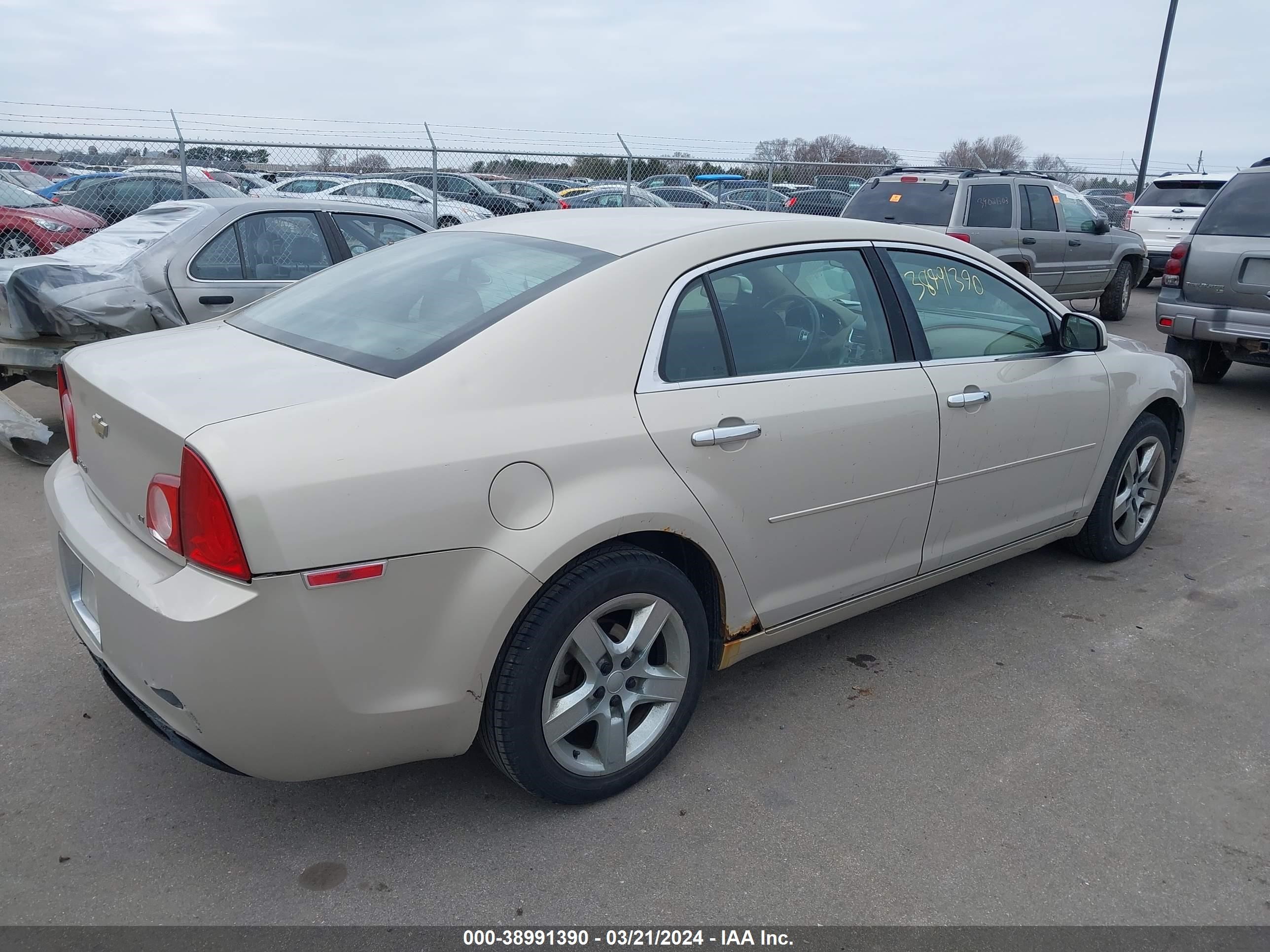 Photo 3 VIN: 1G1ZH57B09F213778 - CHEVROLET MALIBU 