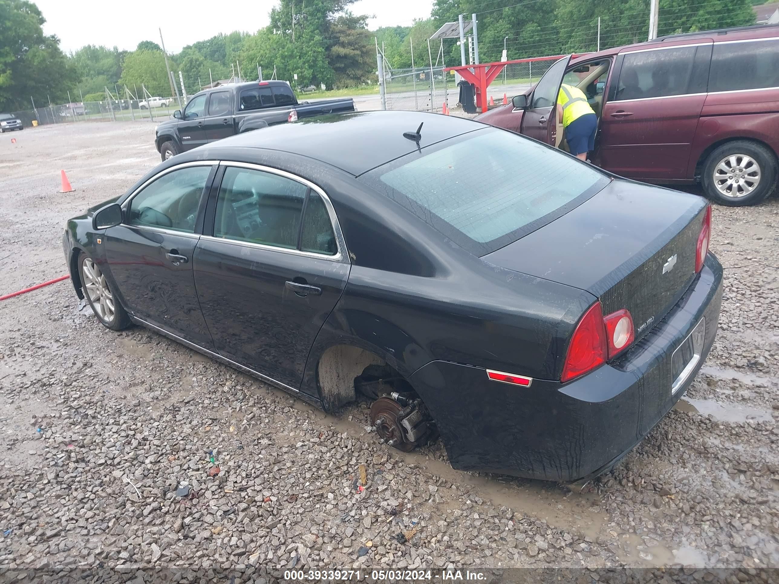 Photo 2 VIN: 1G1ZH57B88F201134 - CHEVROLET MALIBU 