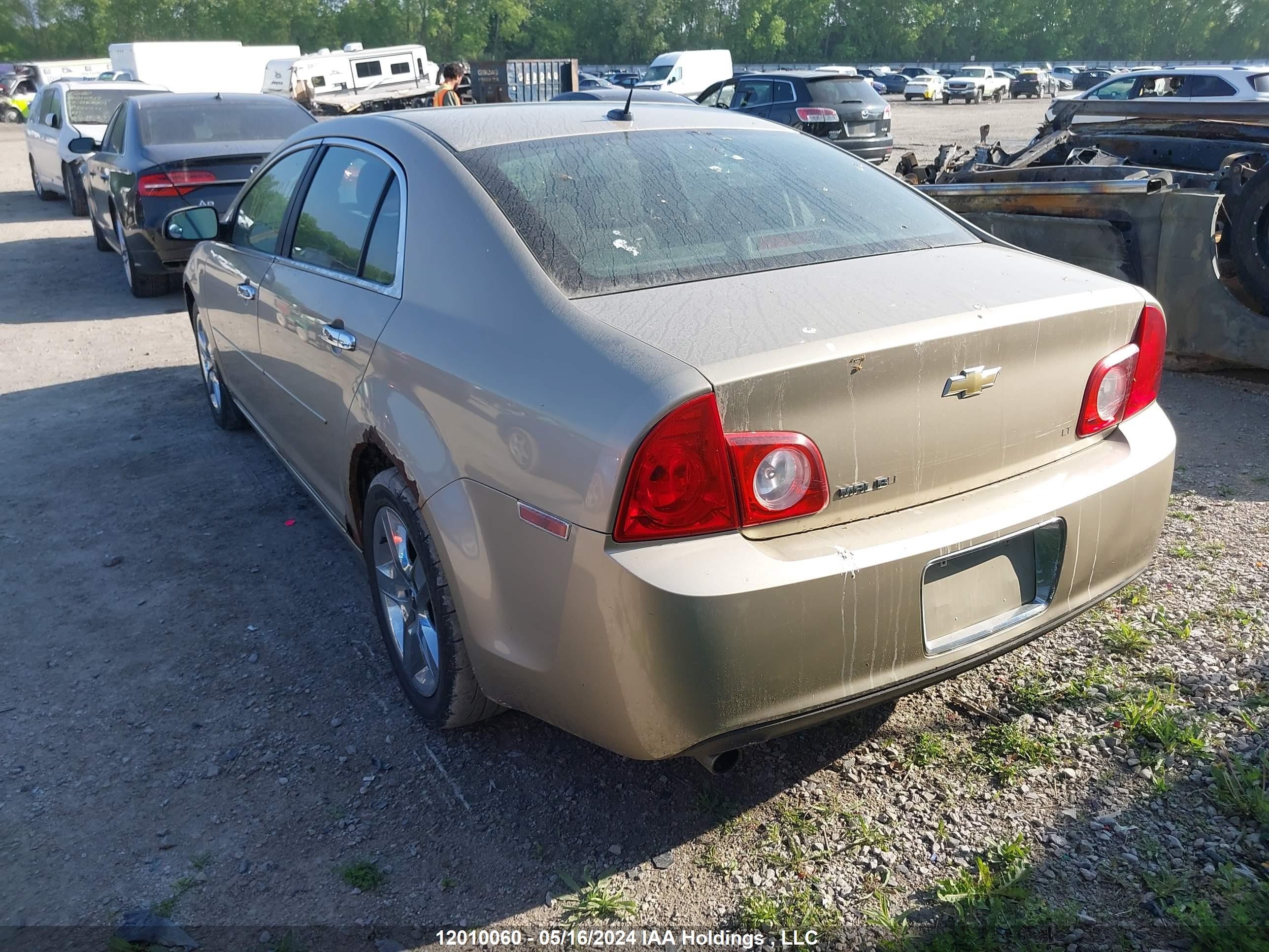 Photo 2 VIN: 1G1ZH57BX8F280905 - CHEVROLET MALIBU 