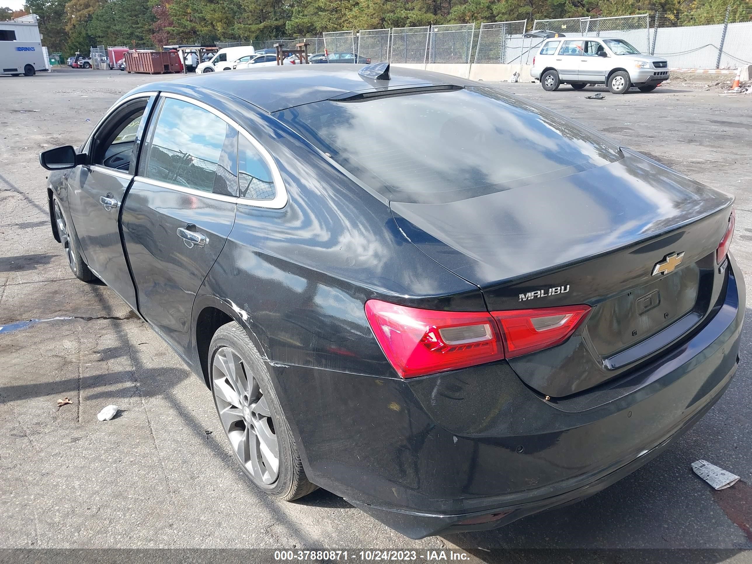 Photo 2 VIN: 1G1ZH5SX0GF339817 - CHEVROLET MALIBU 