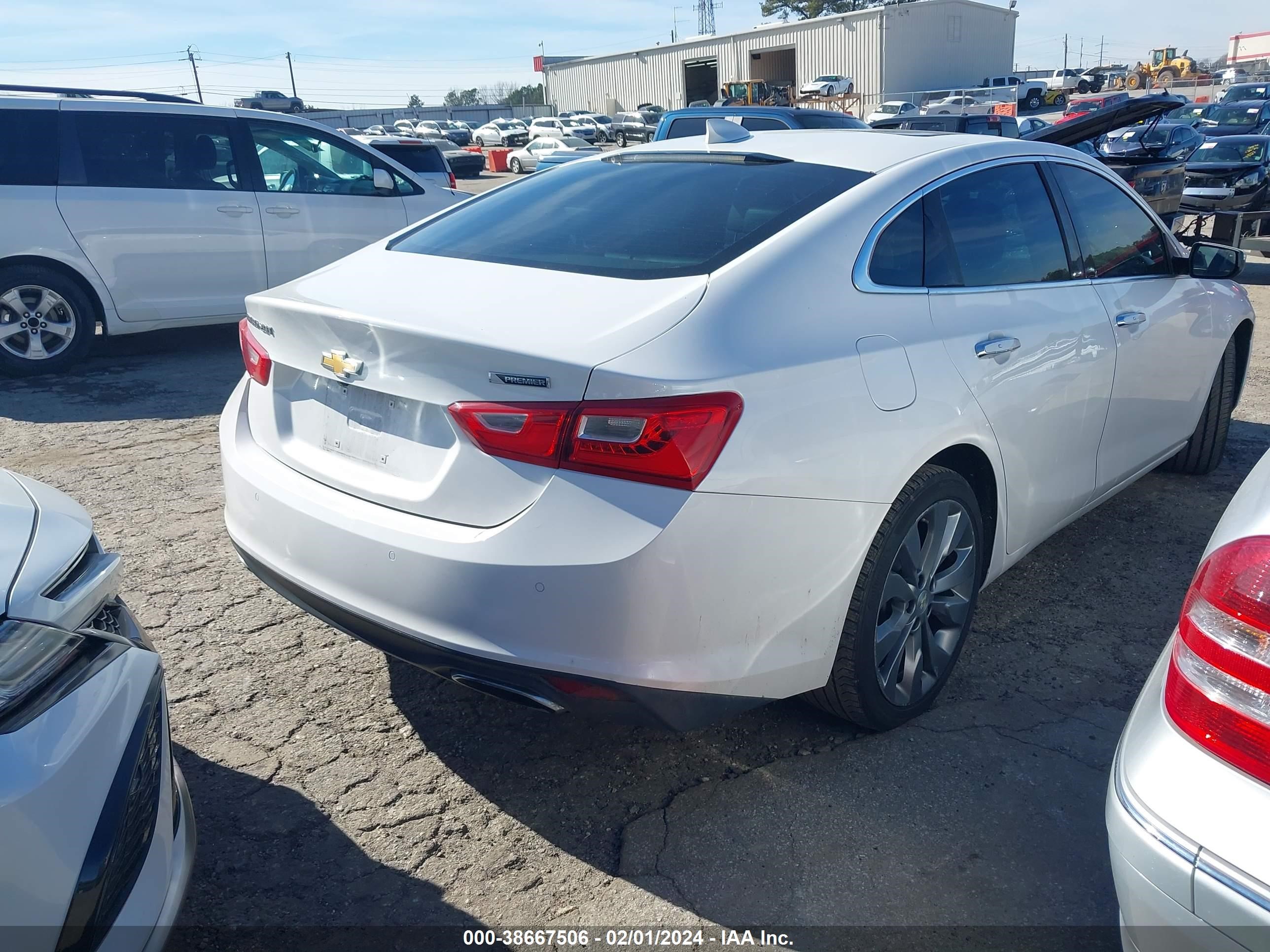 Photo 3 VIN: 1G1ZH5SX2HF146652 - CHEVROLET MALIBU 