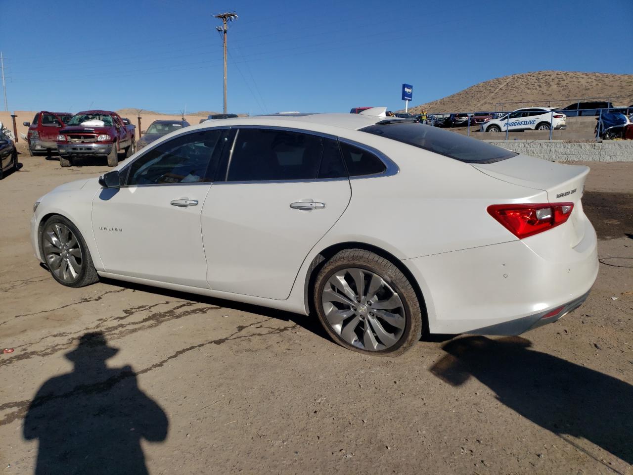 Photo 1 VIN: 1G1ZH5SX3GF184454 - CHEVROLET MALIBU 