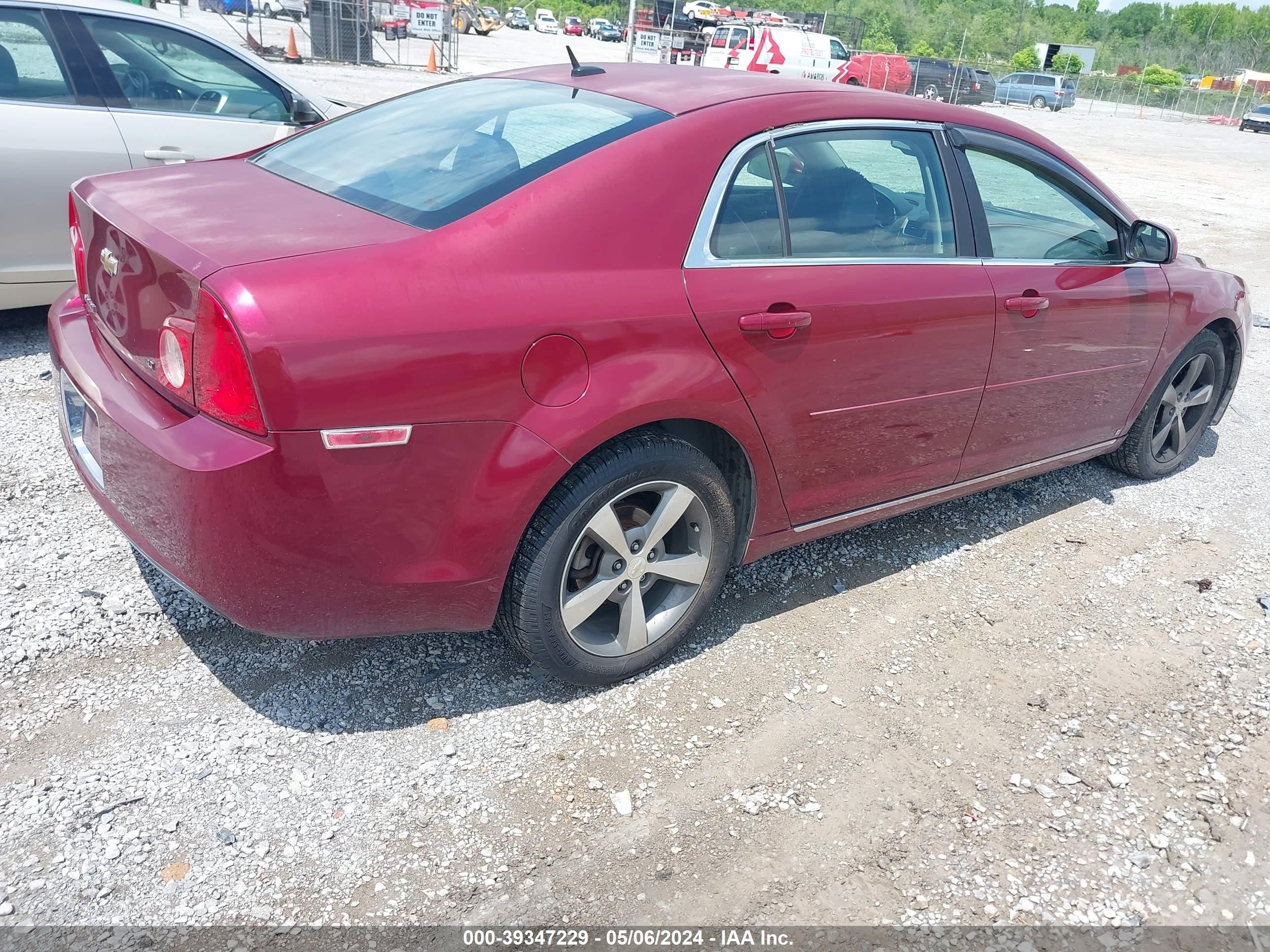 Photo 3 VIN: 1G1ZJ57B39F126476 - CHEVROLET MALIBU 