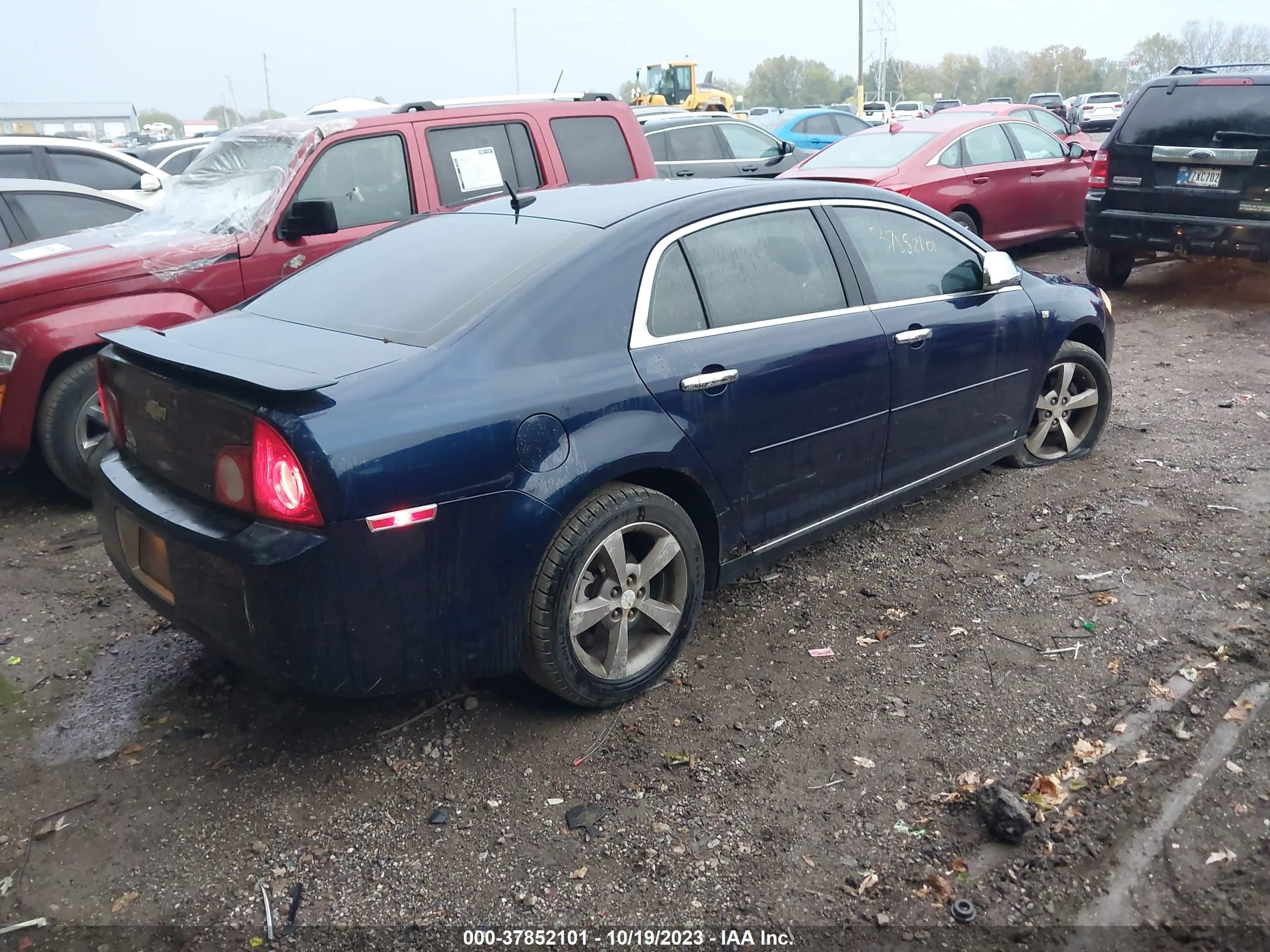 Photo 3 VIN: 1G1ZJ57B48F207078 - CHEVROLET MALIBU 