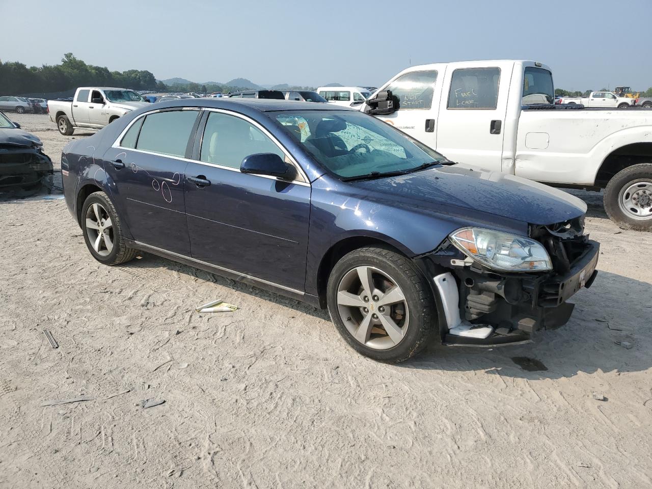 Photo 3 VIN: 1G1ZJ57B89F232986 - CHEVROLET MALIBU 