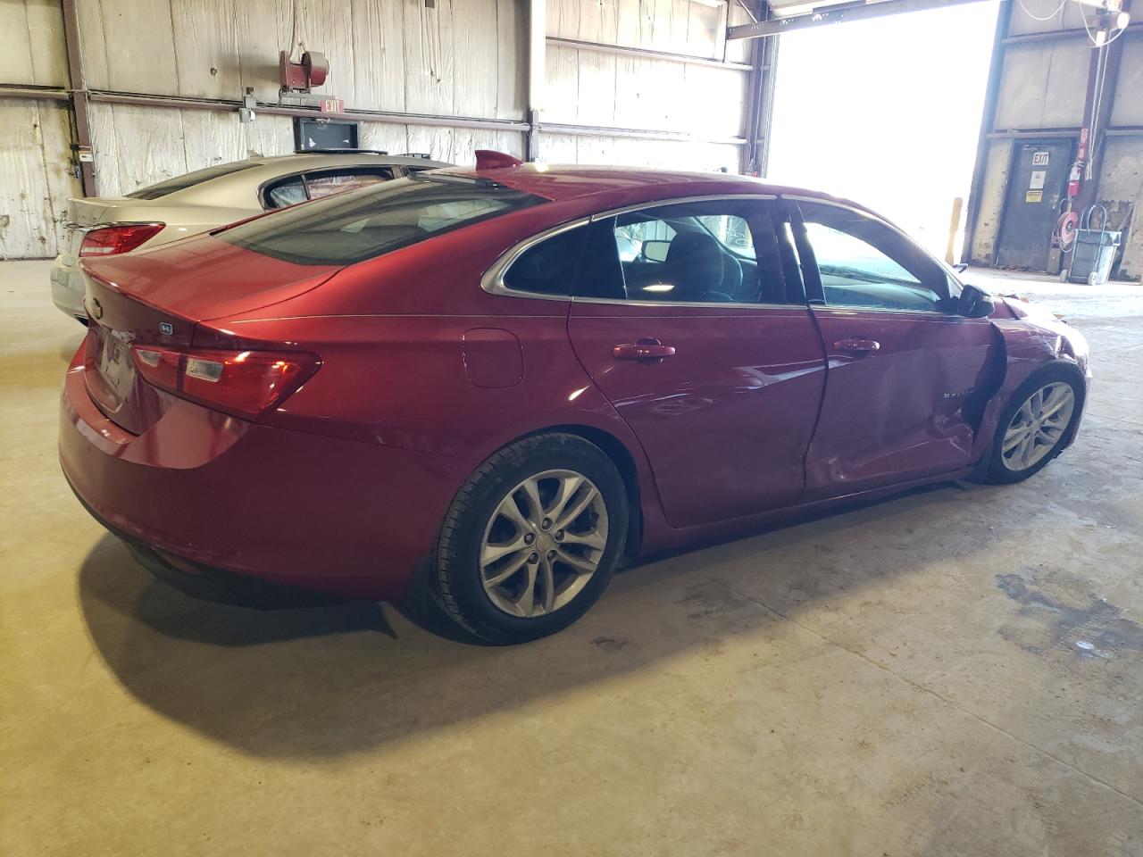 Photo 2 VIN: 1G1ZJ5SU9GF309449 - CHEVROLET MALIBU 