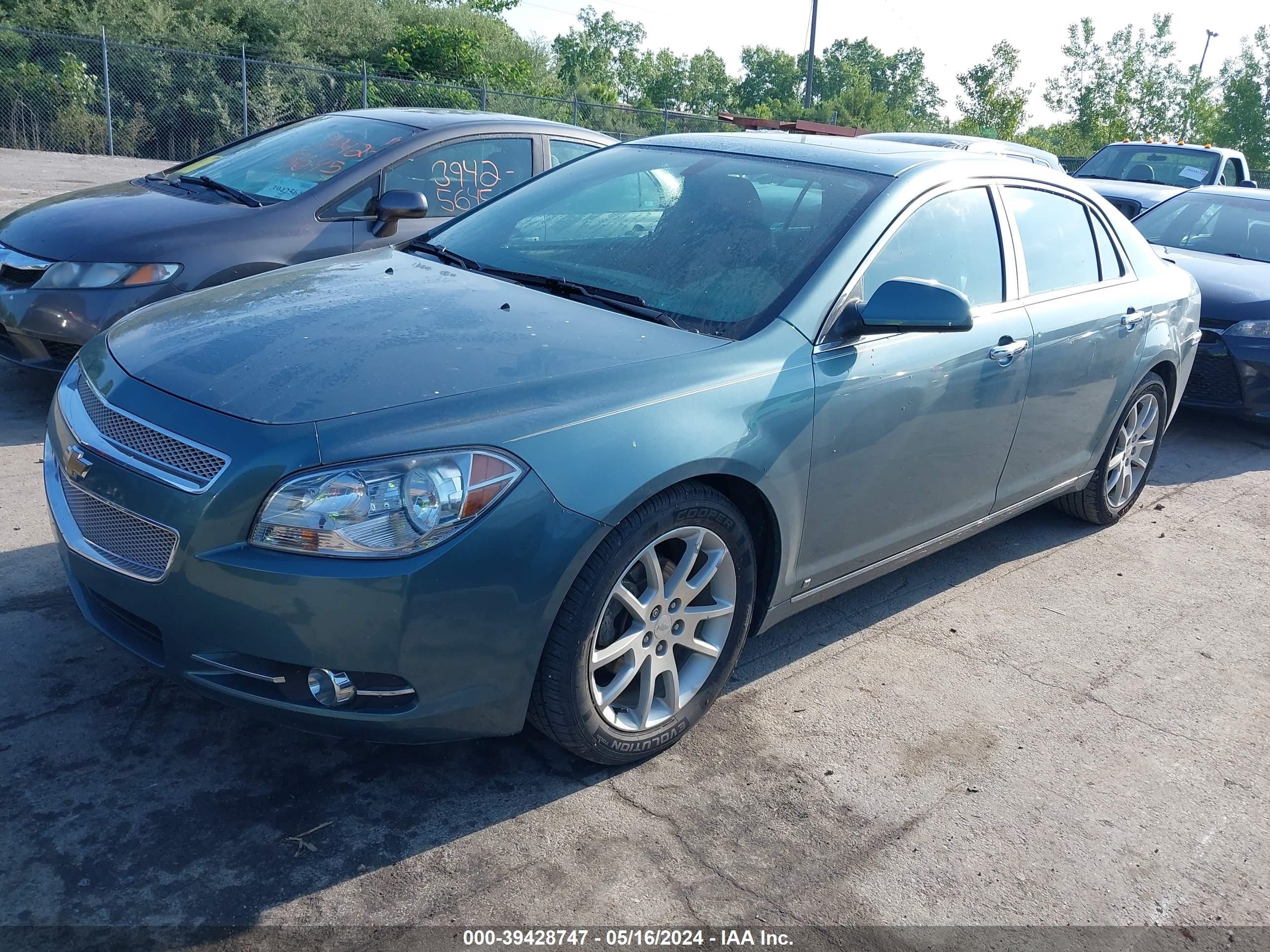 Photo 1 VIN: 1G1ZK577194118042 - CHEVROLET MALIBU 