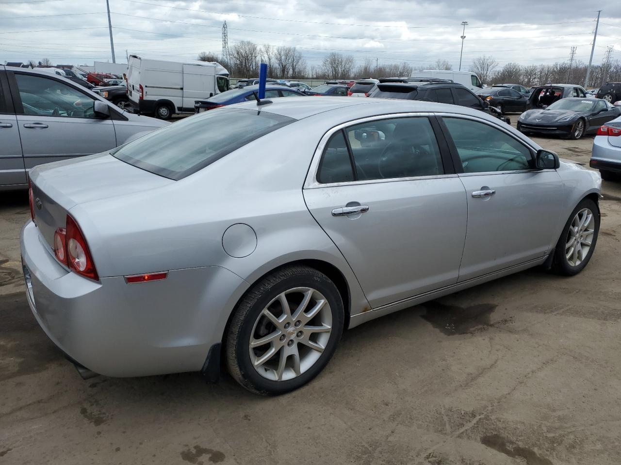 Photo 2 VIN: 1G1ZK57789F225237 - CHEVROLET MALIBU 