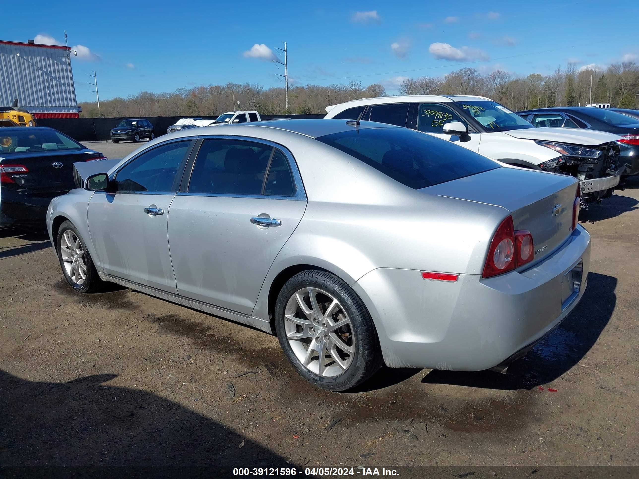 Photo 2 VIN: 1G1ZK57B09F176992 - CHEVROLET MALIBU 