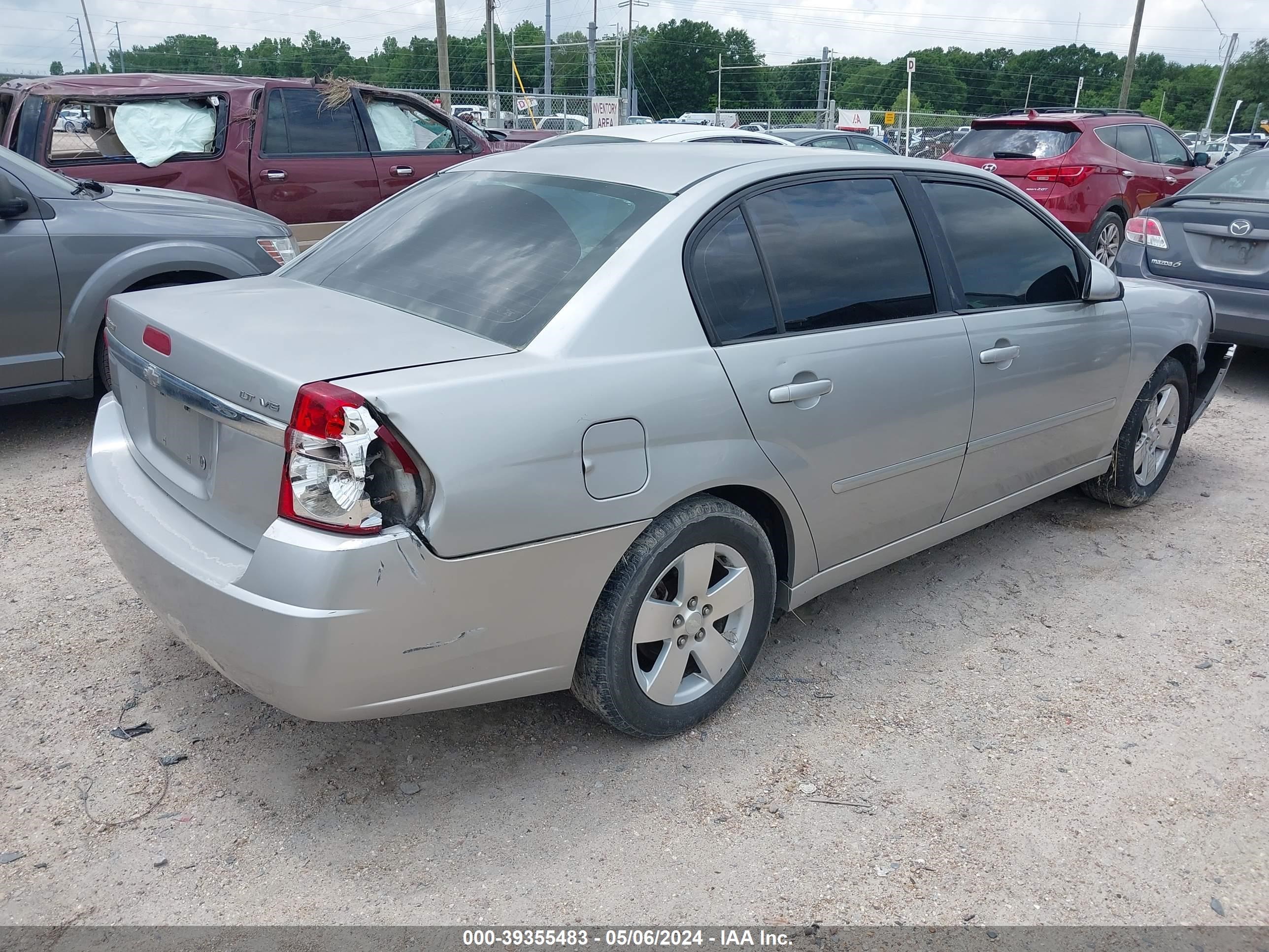 Photo 3 VIN: 1G1ZT51836F113150 - CHEVROLET MALIBU 