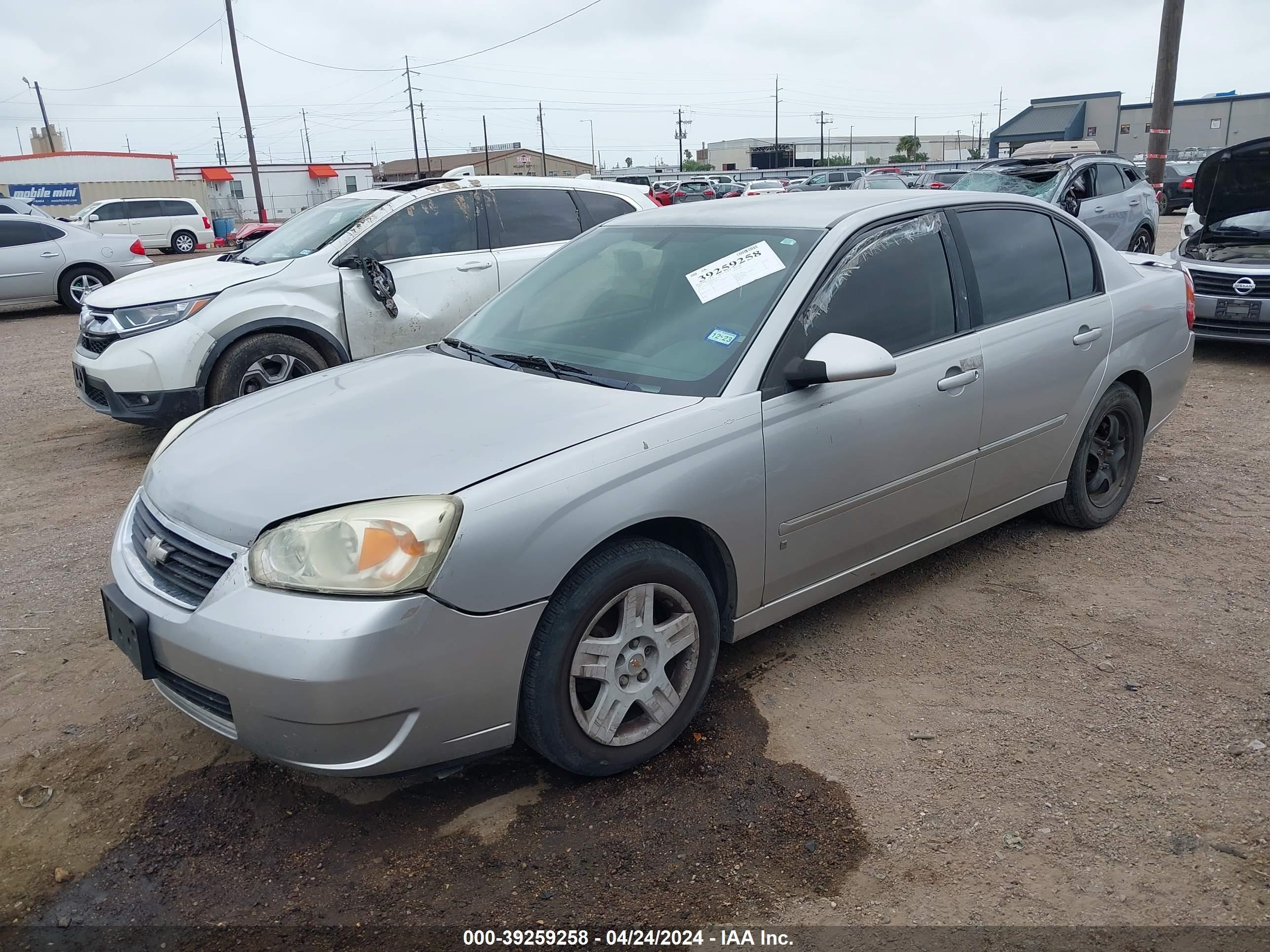 Photo 1 VIN: 1G1ZT51896F189875 - CHEVROLET MALIBU 