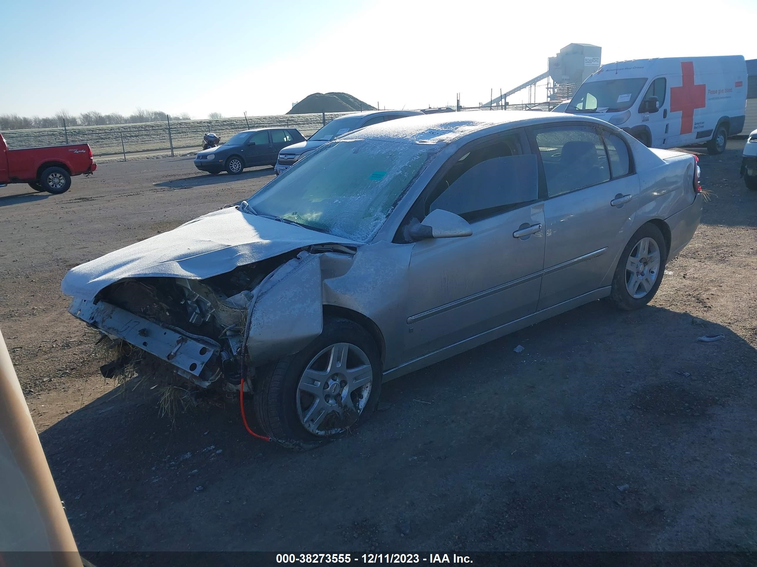 Photo 1 VIN: 1G1ZT51FX6F150811 - CHEVROLET MALIBU 