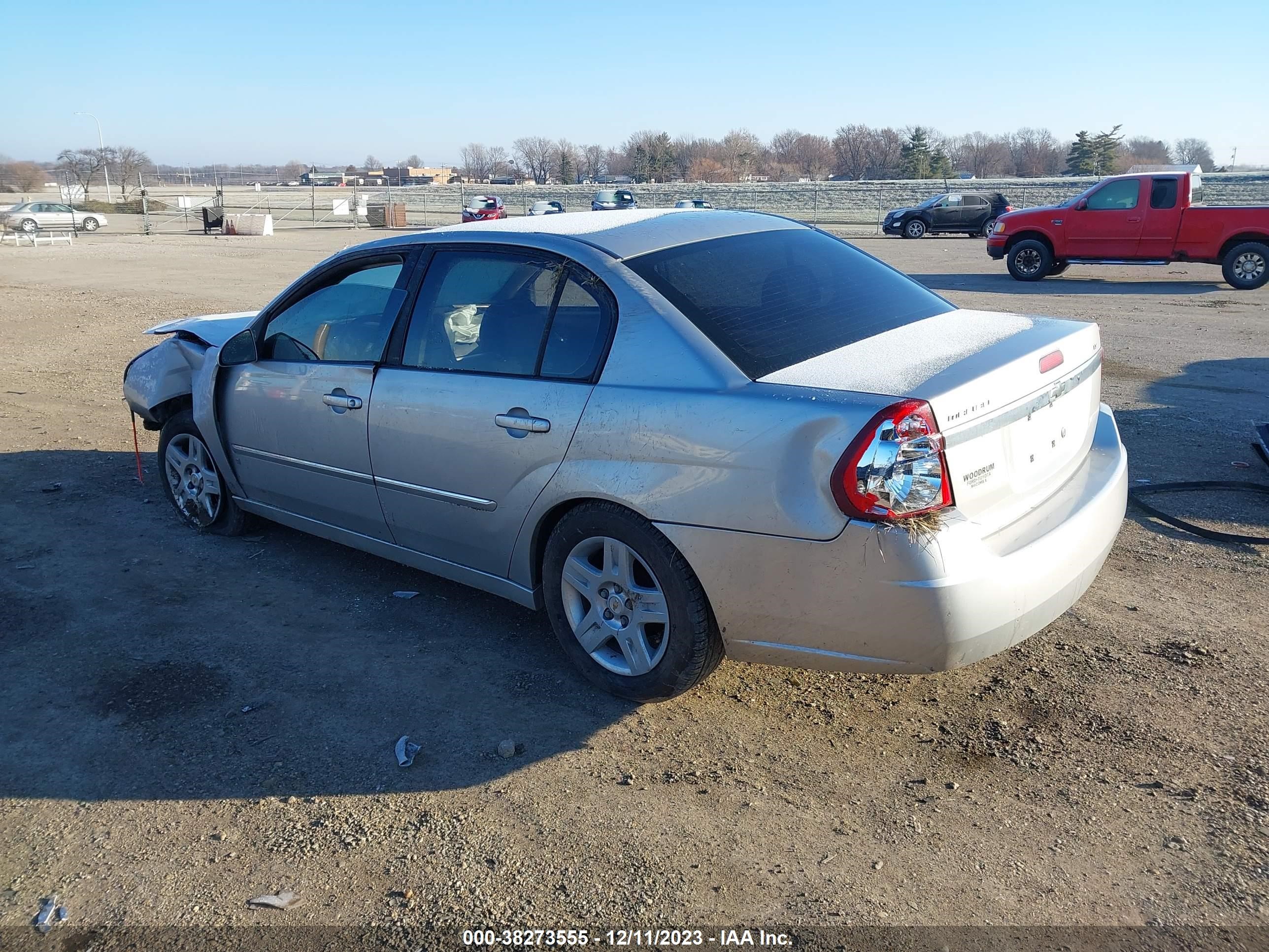 Photo 2 VIN: 1G1ZT51FX6F150811 - CHEVROLET MALIBU 