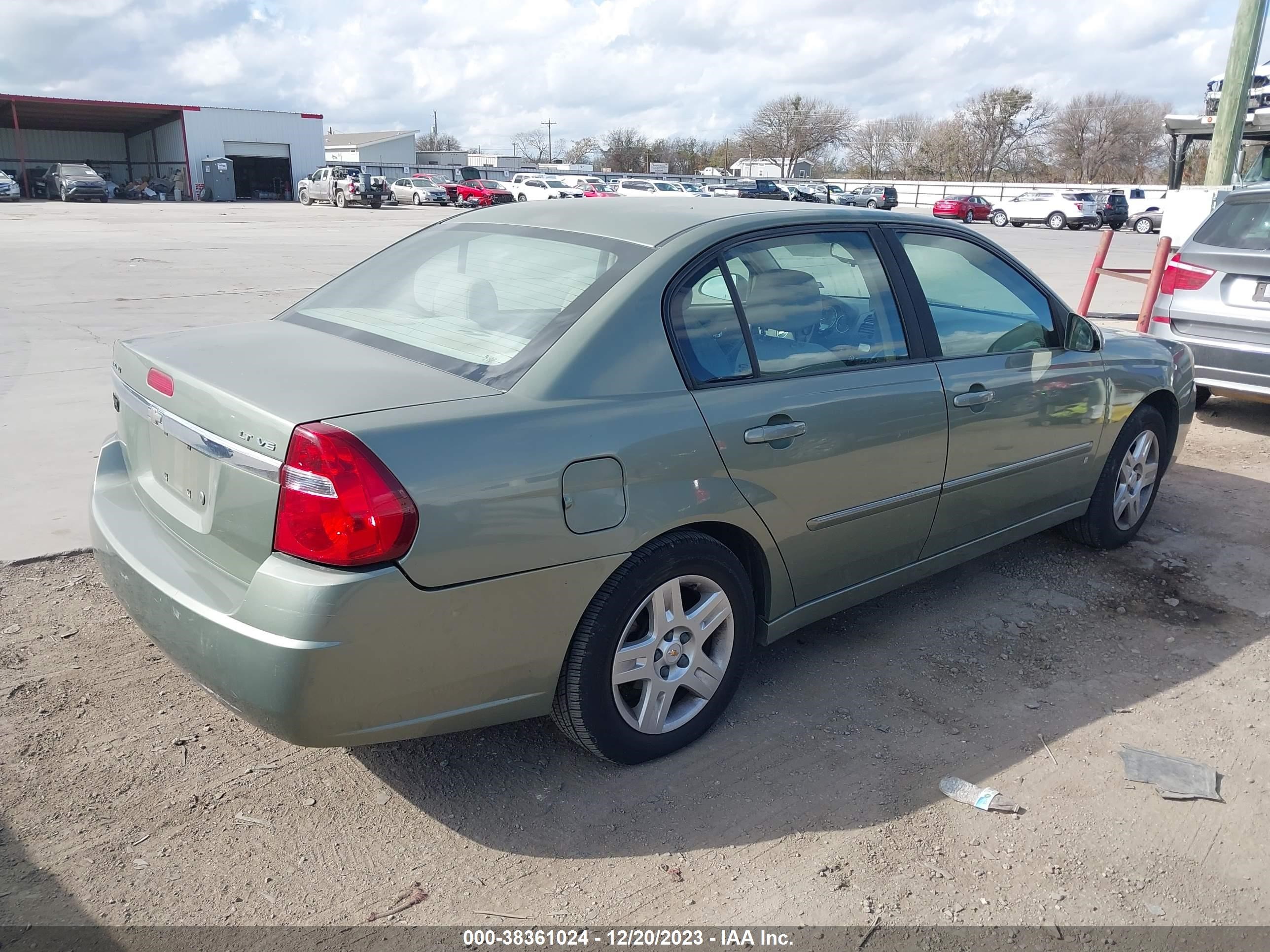 Photo 3 VIN: 1G1ZT53806F244257 - CHEVROLET MALIBU 