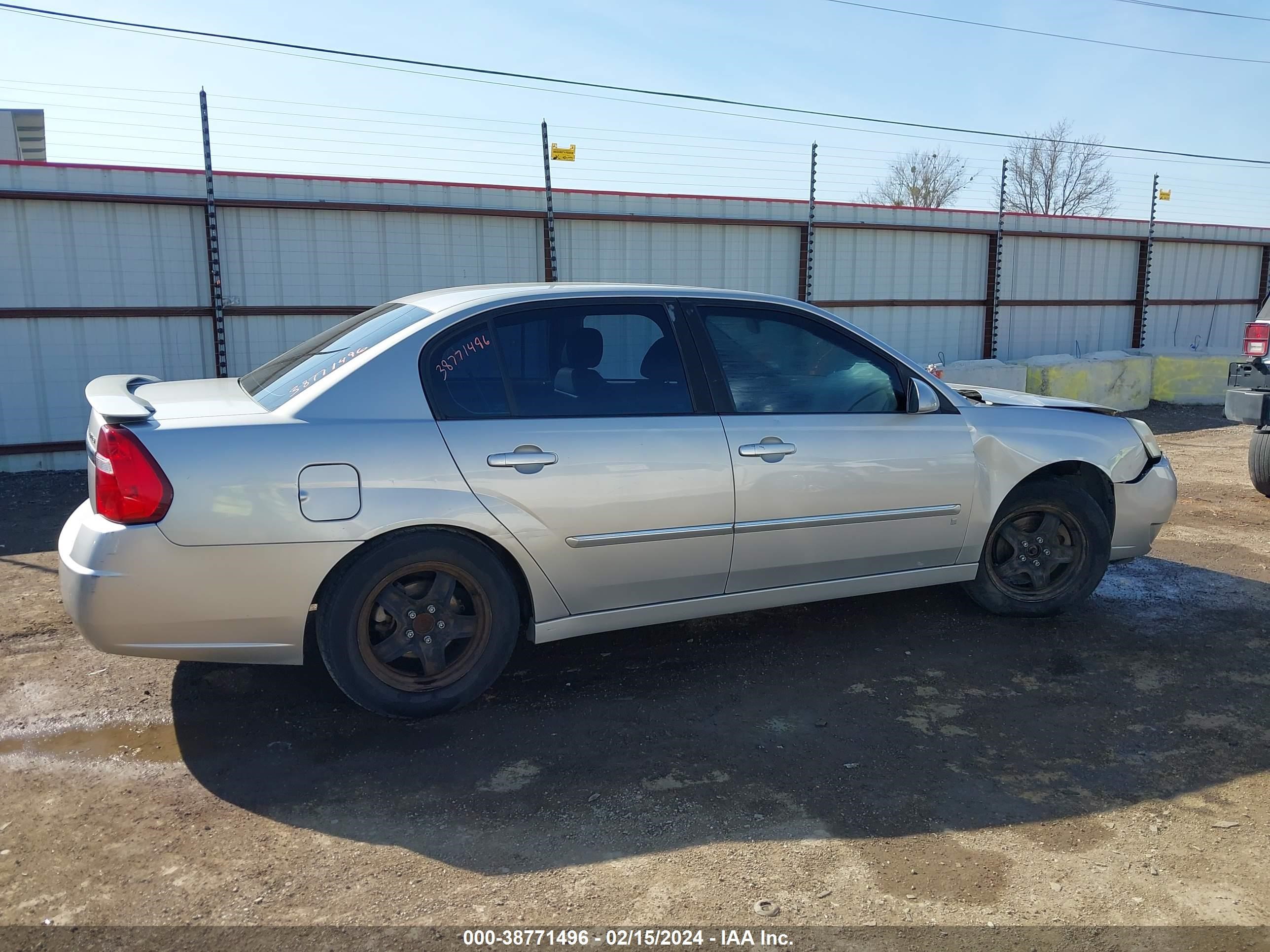 Photo 12 VIN: 1G1ZT53836F137395 - CHEVROLET MALIBU 