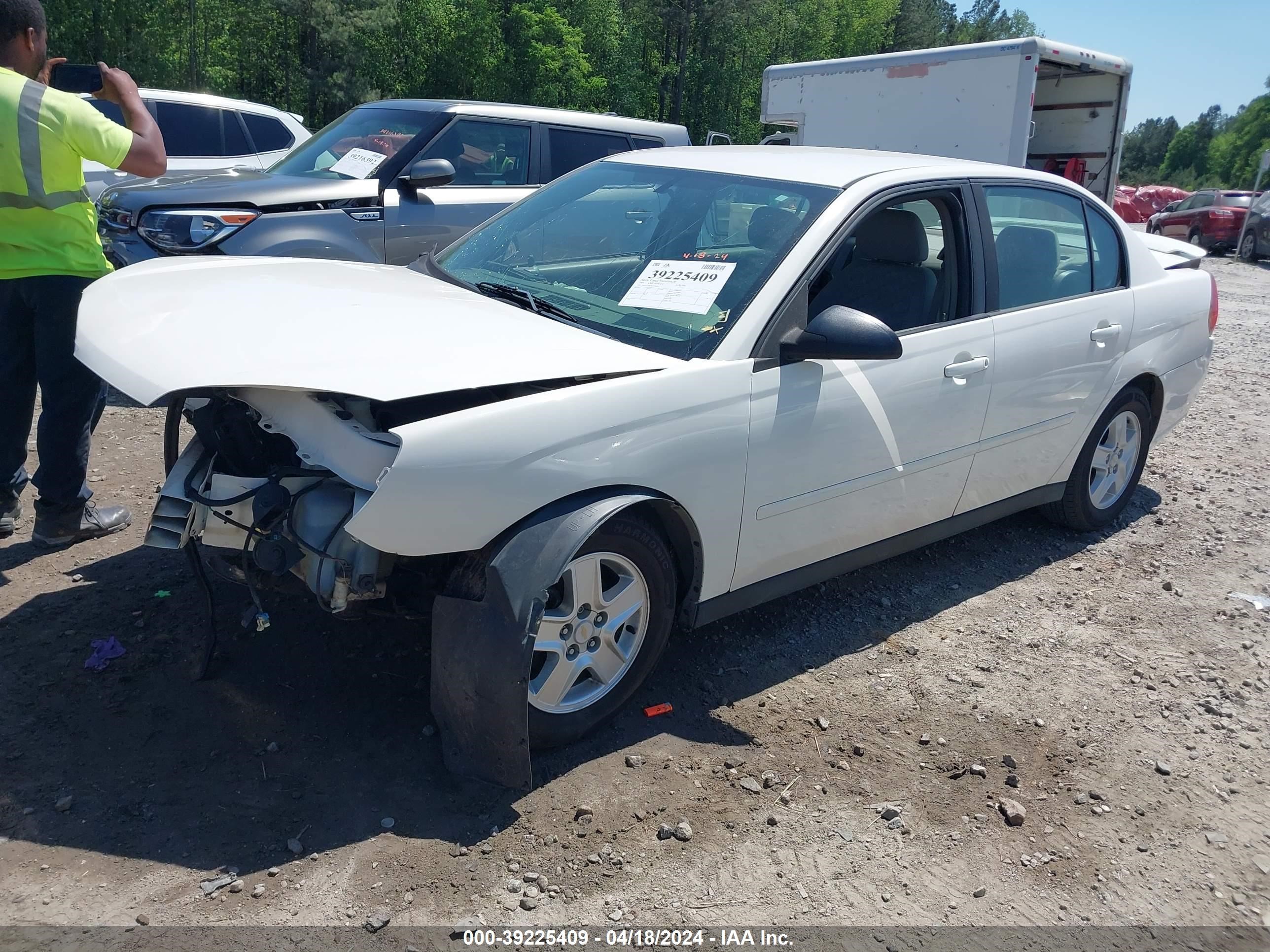 Photo 1 VIN: 1G1ZT54874F212014 - CHEVROLET MALIBU 