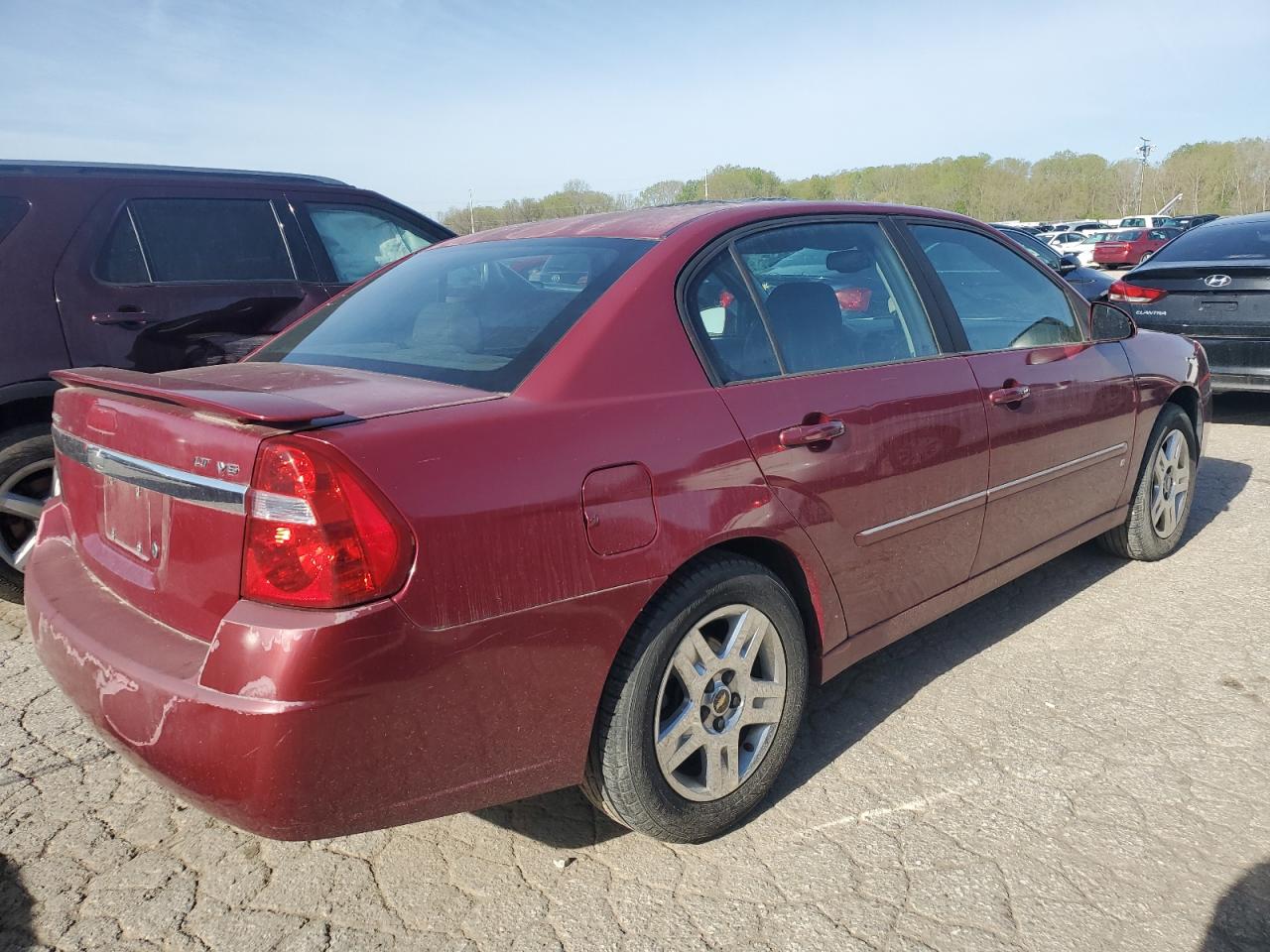 Photo 2 VIN: 1G1ZT58N37F160885 - CHEVROLET MALIBU 