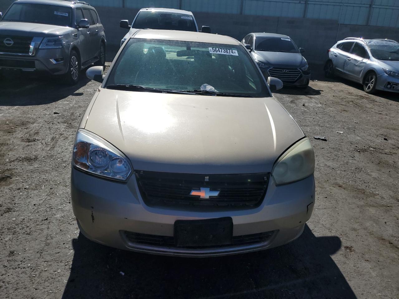 Photo 4 VIN: 1G1ZT58N57F144624 - CHEVROLET MALIBU 