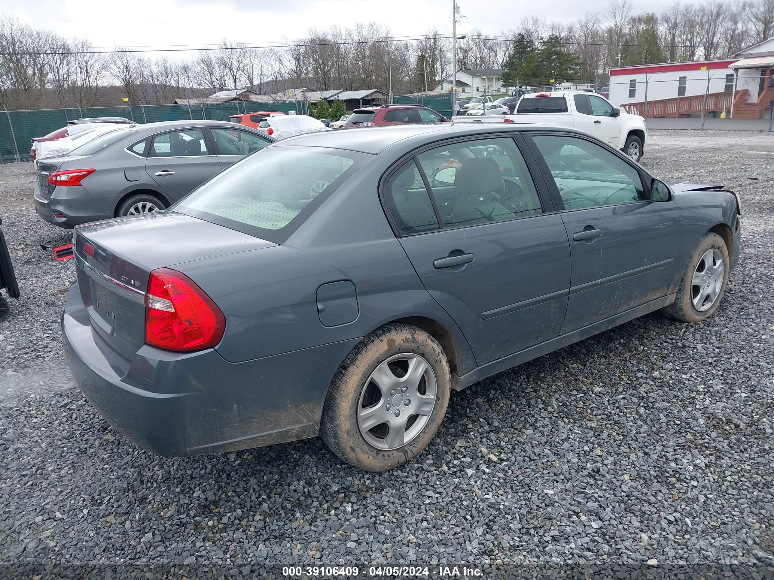 Photo 3 VIN: 1G1ZT58N67F107209 - CHEVROLET MALIBU 