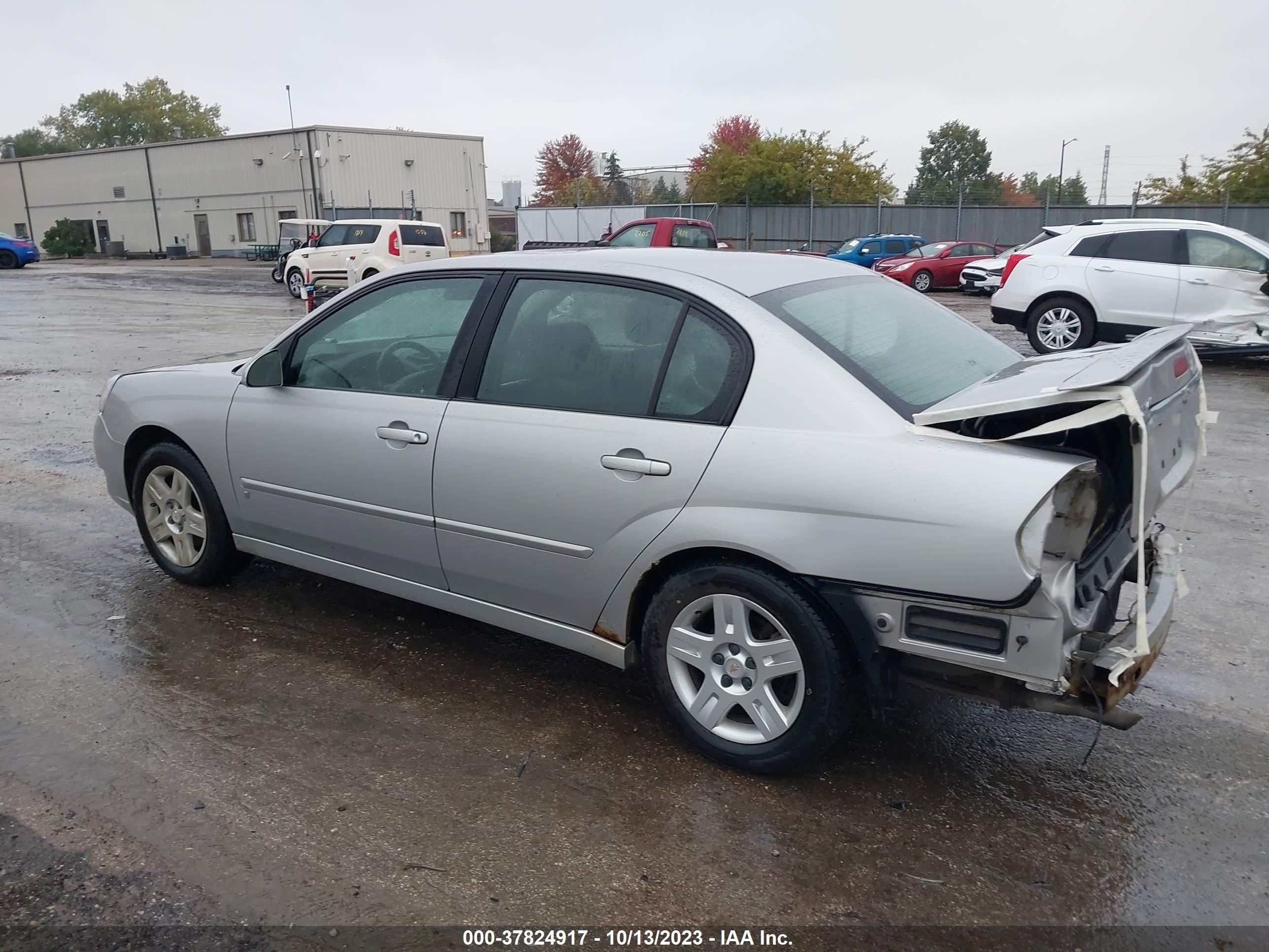 Photo 2 VIN: 1G1ZT58N97F313902 - CHEVROLET MALIBU 